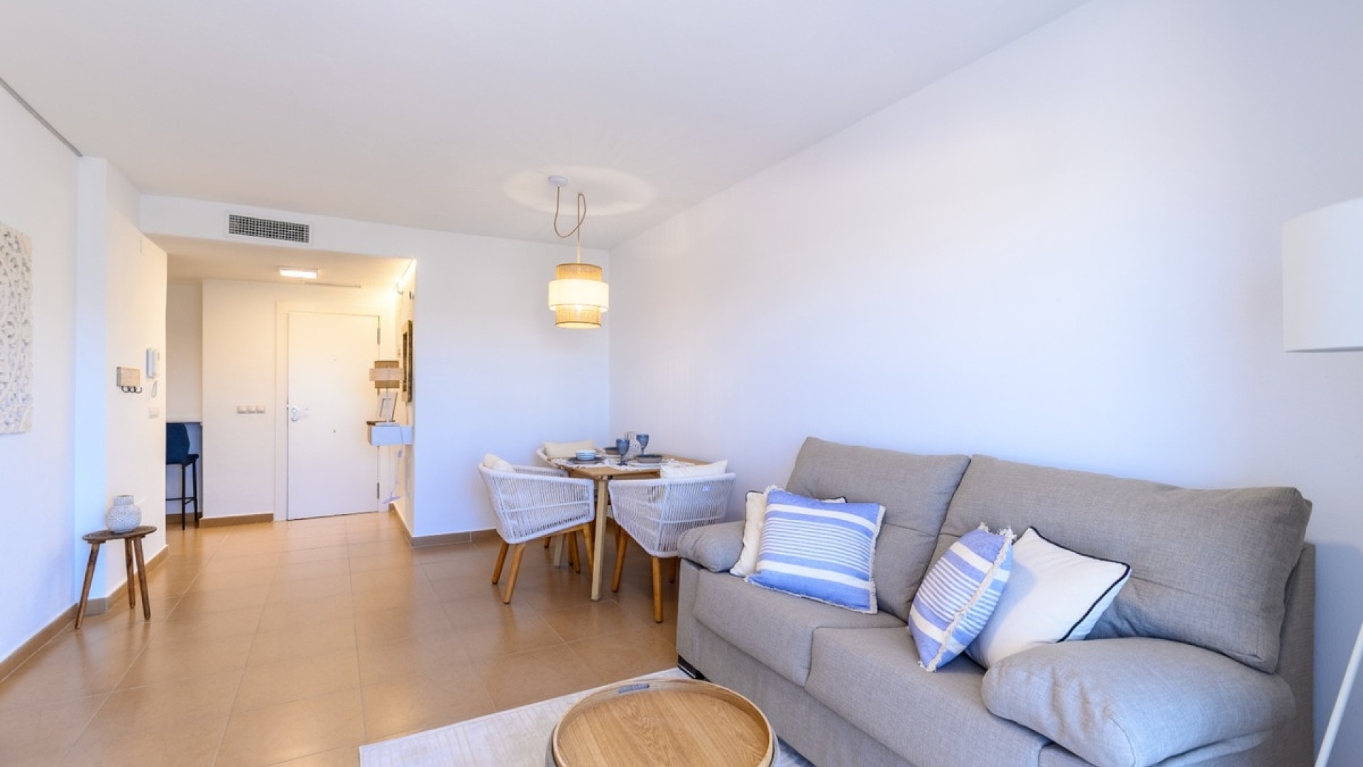Återförsäljning - Lägenhet - Torrevieja - Torrevieja Centro