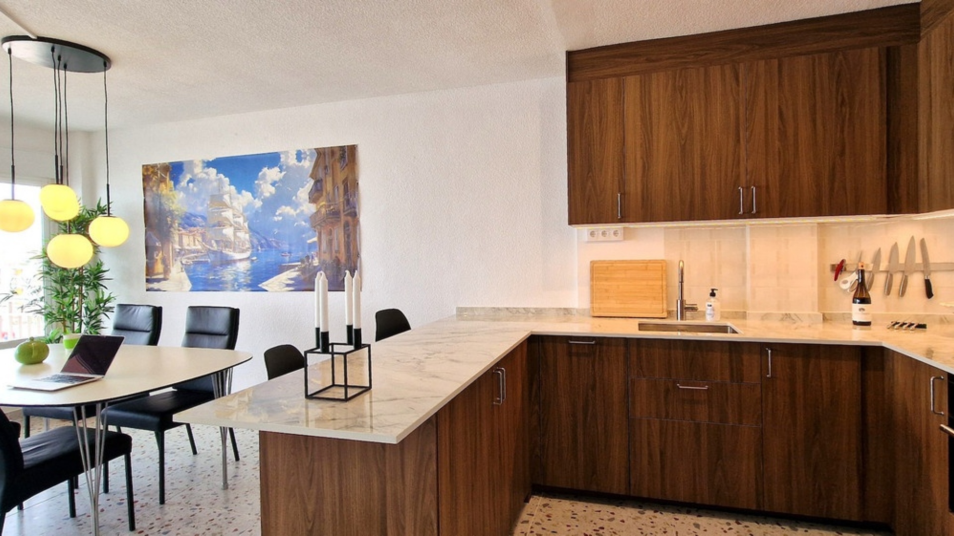 Återförsäljning - Lägenhet - Torrevieja - Torrevieja Centro