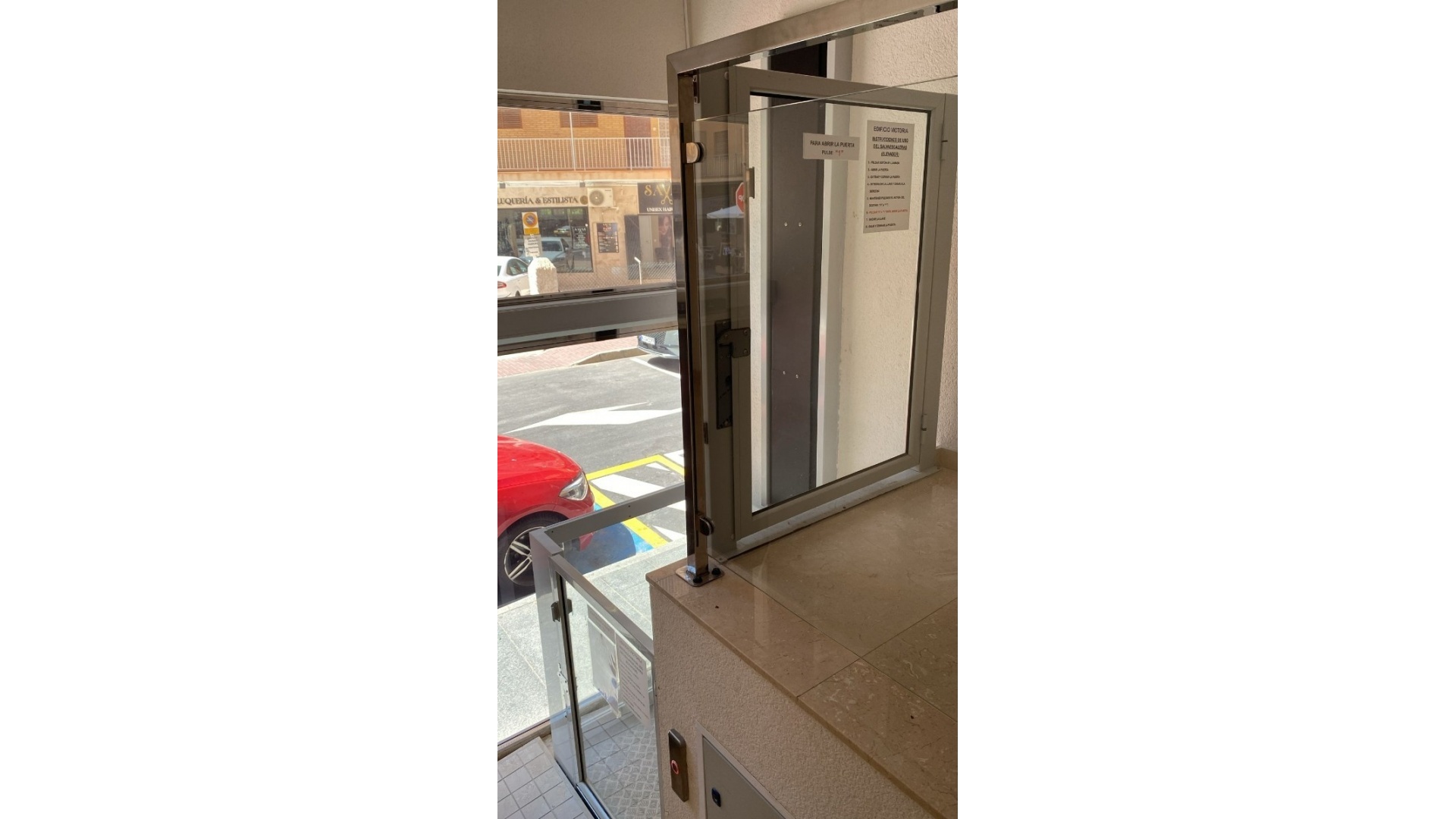 Återförsäljning - Lägenhet - Torrevieja - Torrevieja Centro