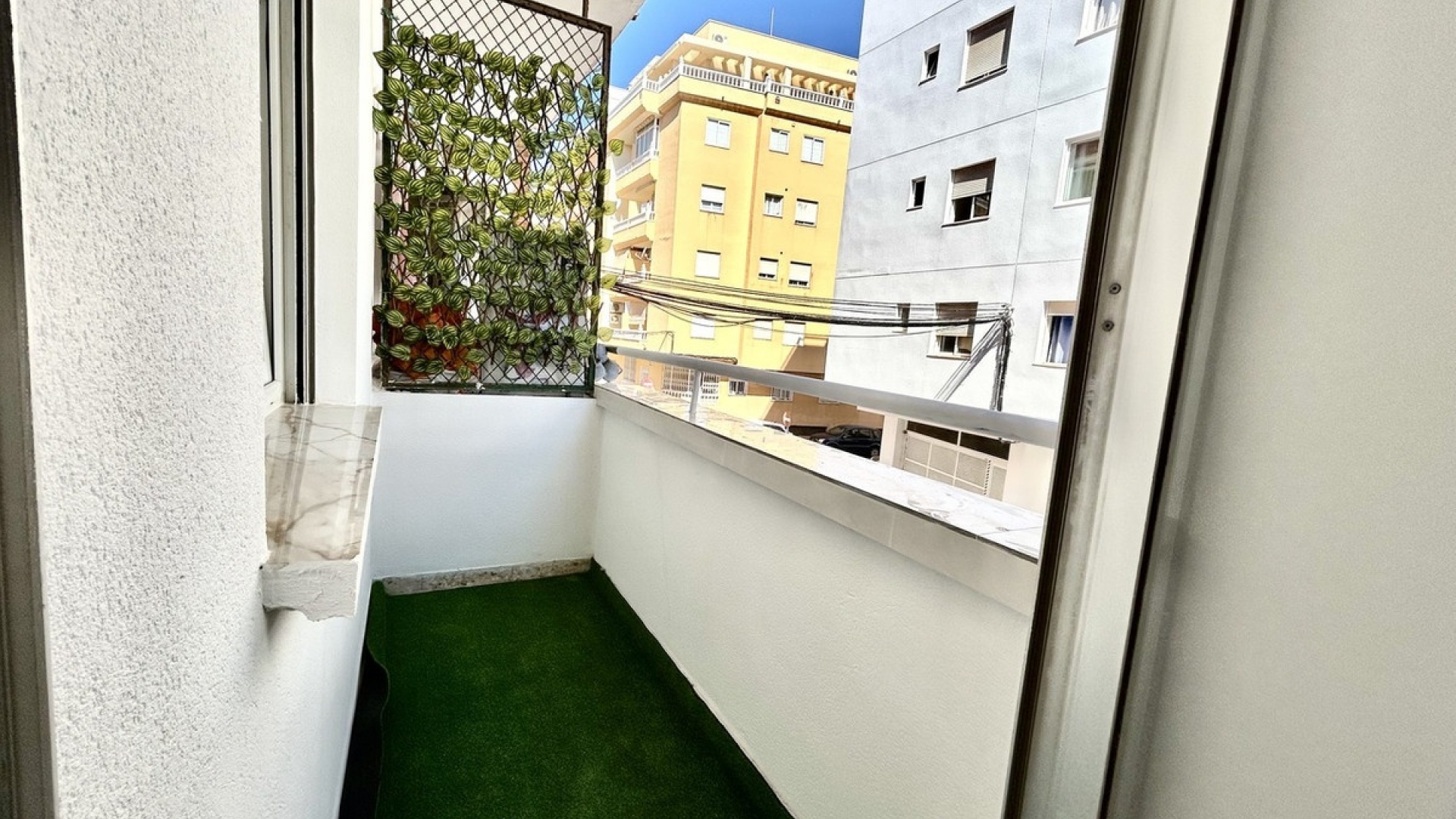 Återförsäljning - Lägenhet - Torrevieja - Torrevieja Centro