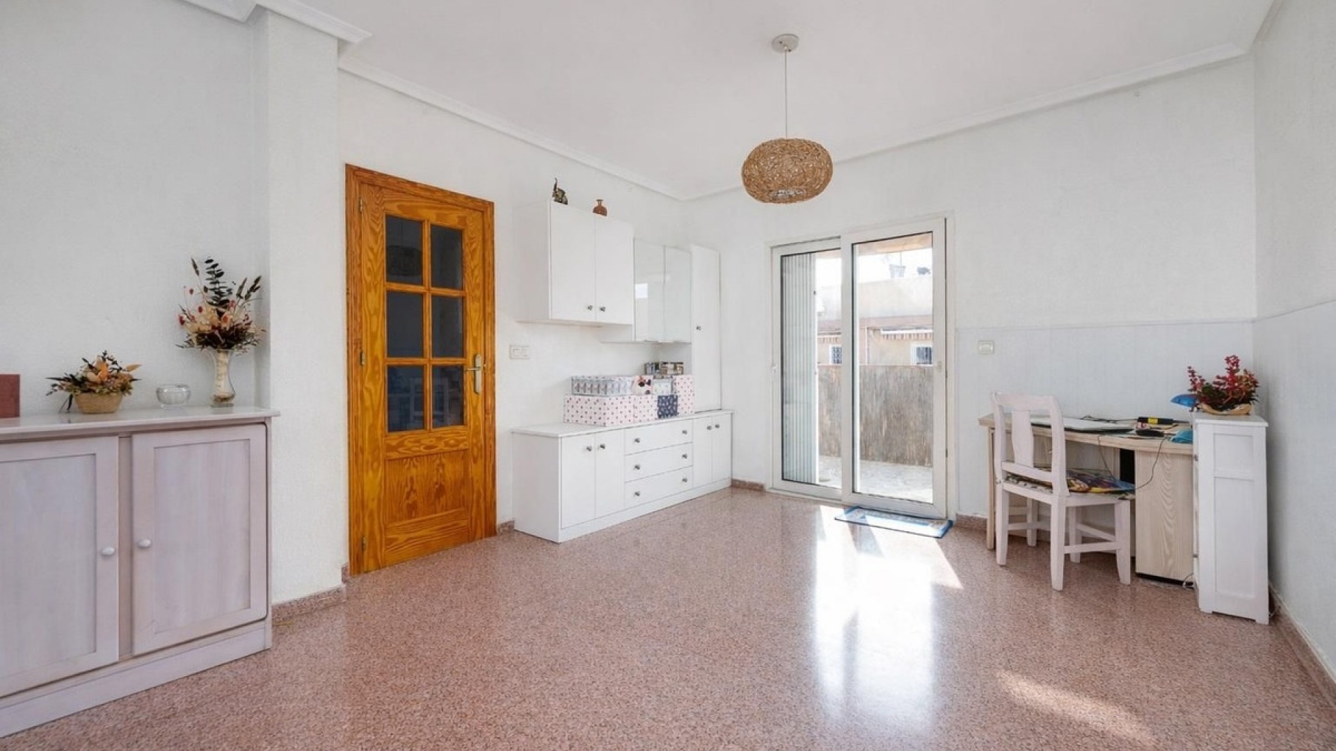 Återförsäljning - Lägenhet - Torrevieja - Torrevieja Centro