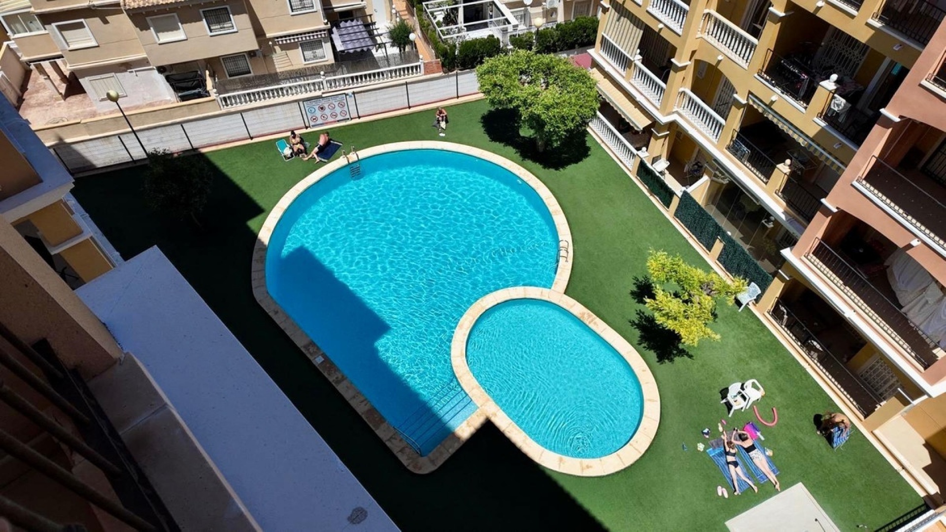 Återförsäljning - Lägenhet - Torrevieja - Torrevieja Centro