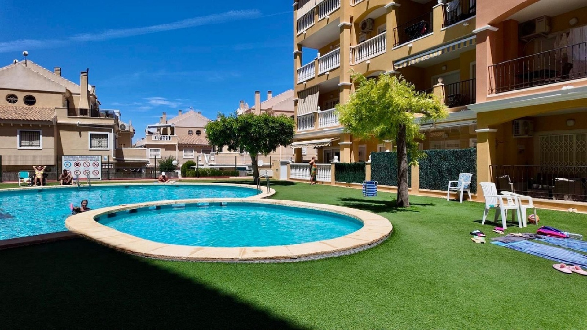 Återförsäljning - Lägenhet - Torrevieja - Torrevieja Centro