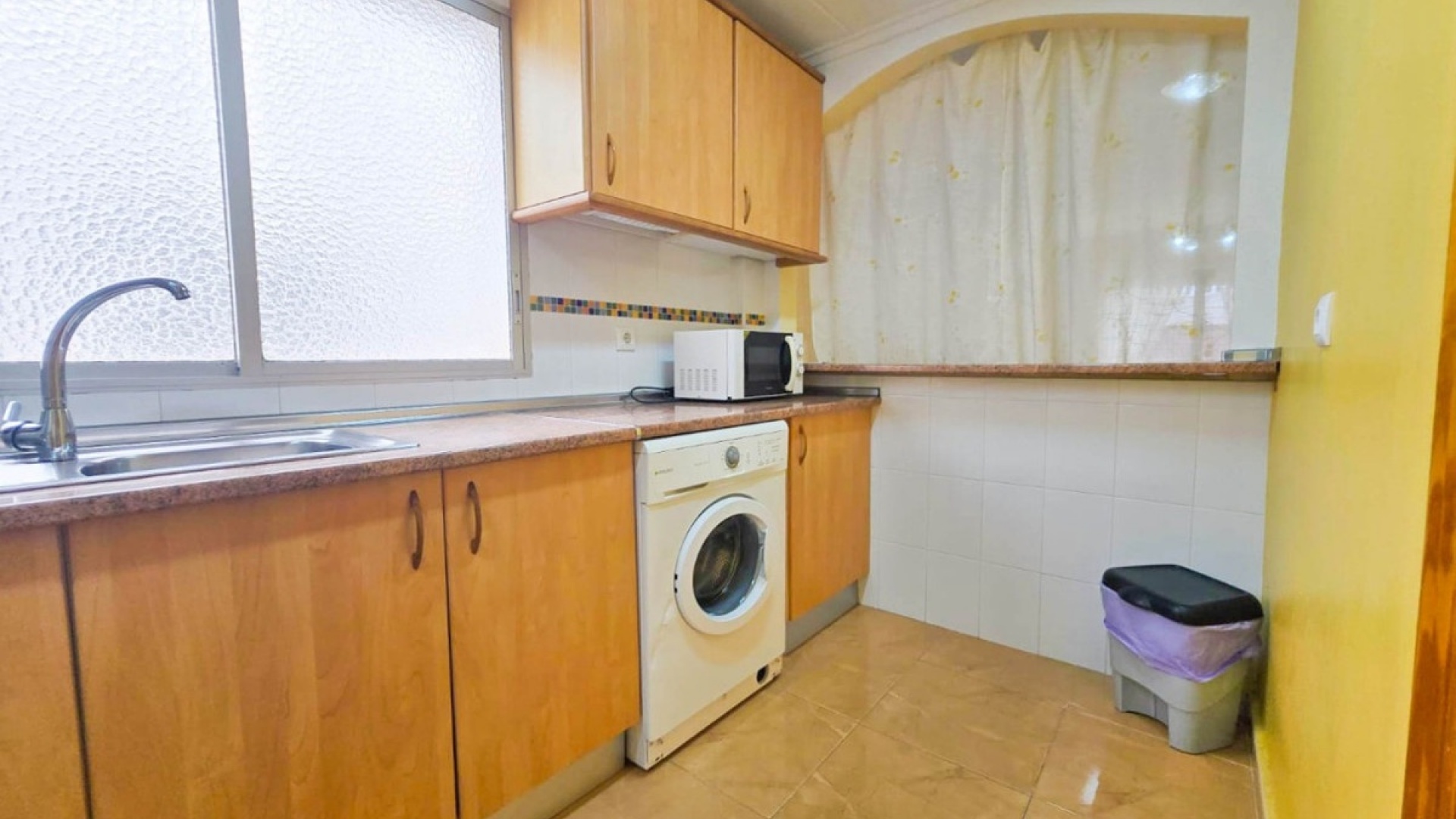 Återförsäljning - Lägenhet - Torrevieja - Torrevieja Centro