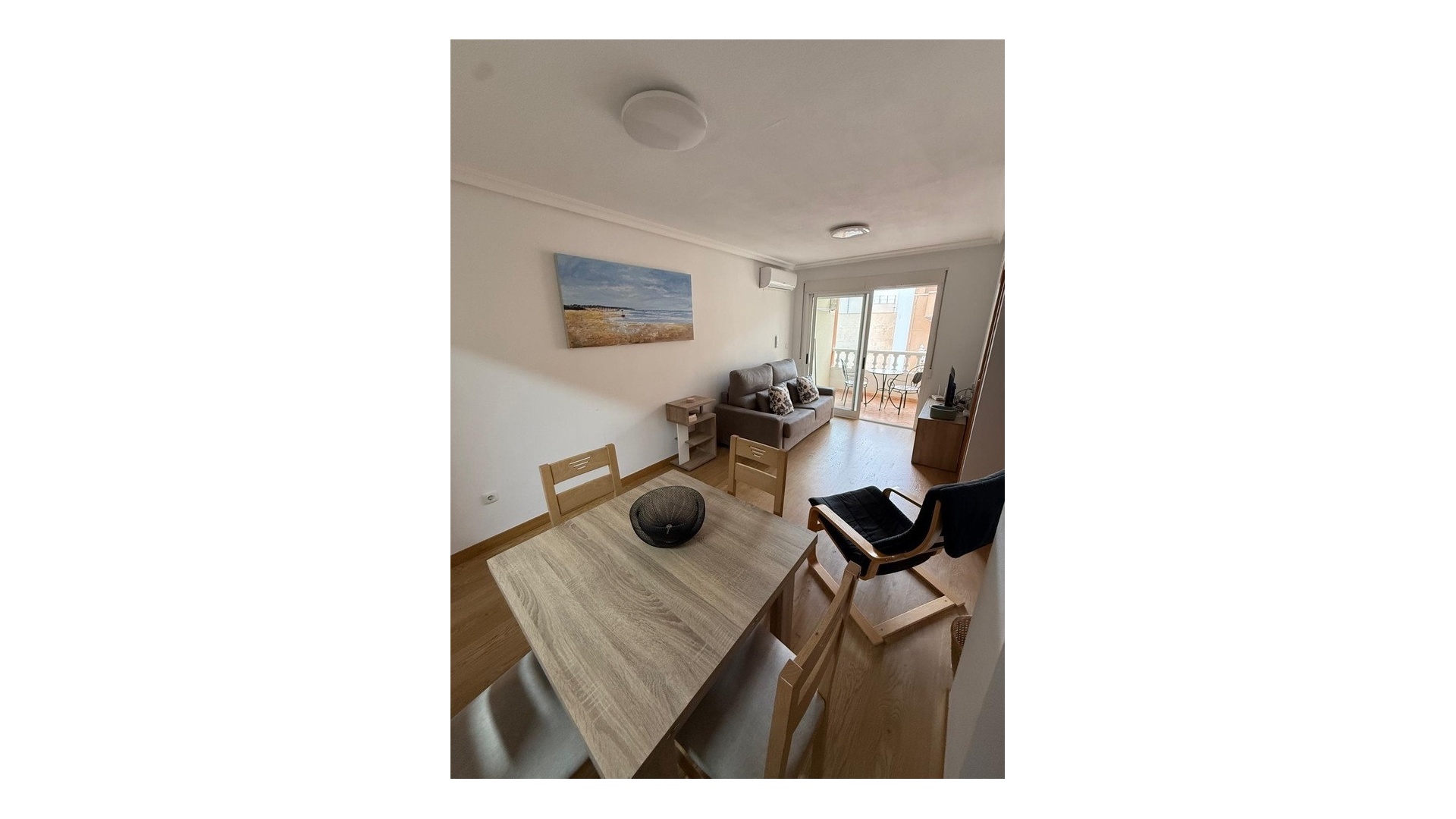 Återförsäljning - Lägenhet - Torrevieja - Torrevieja Centro