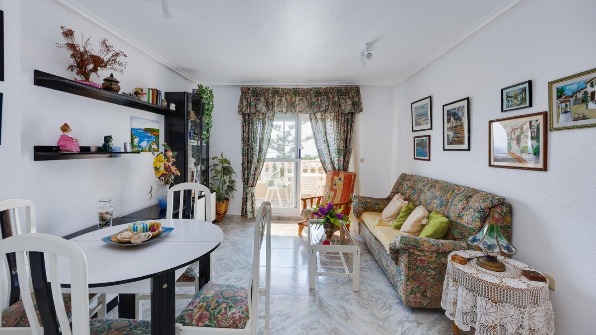 Återförsäljning - Lägenhet - Torrevieja - Torrevieja Centro