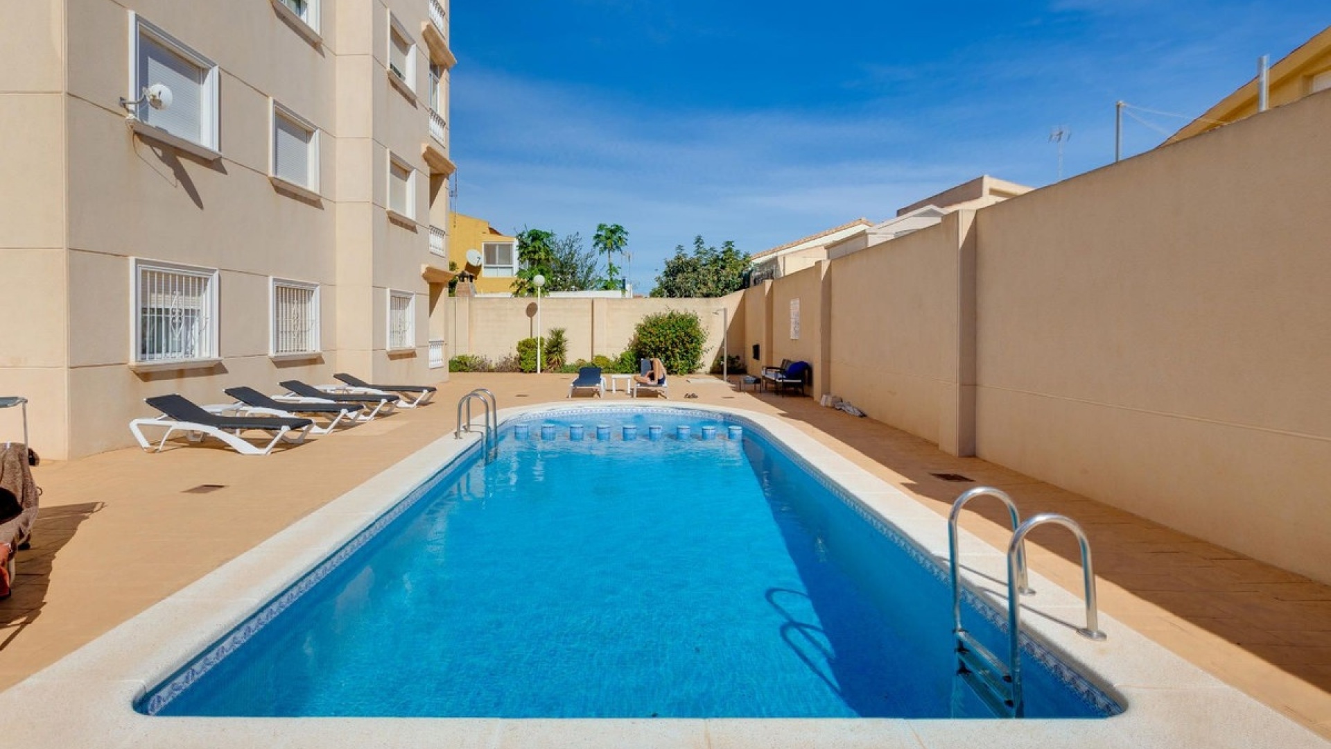 Återförsäljning - Lägenhet - Torrevieja - Torrevieja Centro