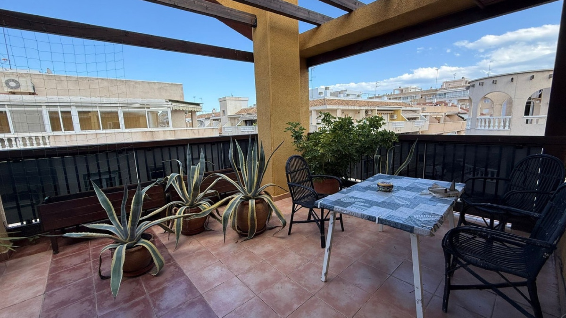 Återförsäljning - Lägenhet - Torrevieja - Torrevieja Centro