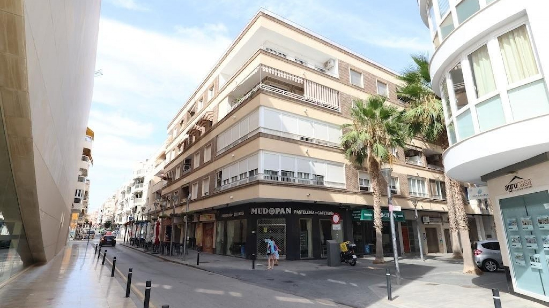 Återförsäljning - Lägenhet - Torrevieja - Torrevieja Centro