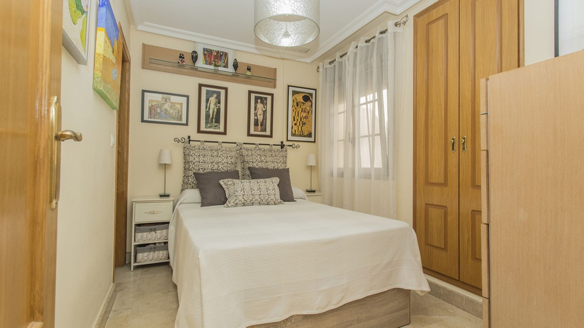Återförsäljning - Lägenhet - Torrevieja - Torrevieja Centro
