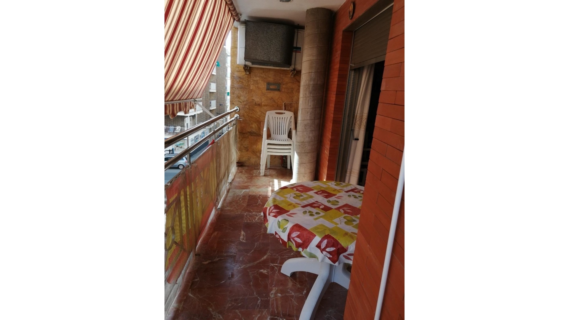 Återförsäljning - Lägenhet - Torrevieja - Torrevieja Centro