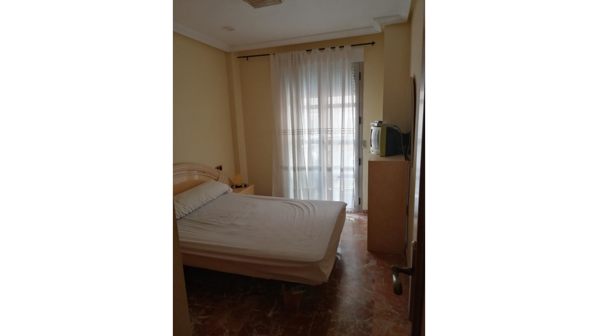 Återförsäljning - Lägenhet - Torrevieja - Torrevieja Centro