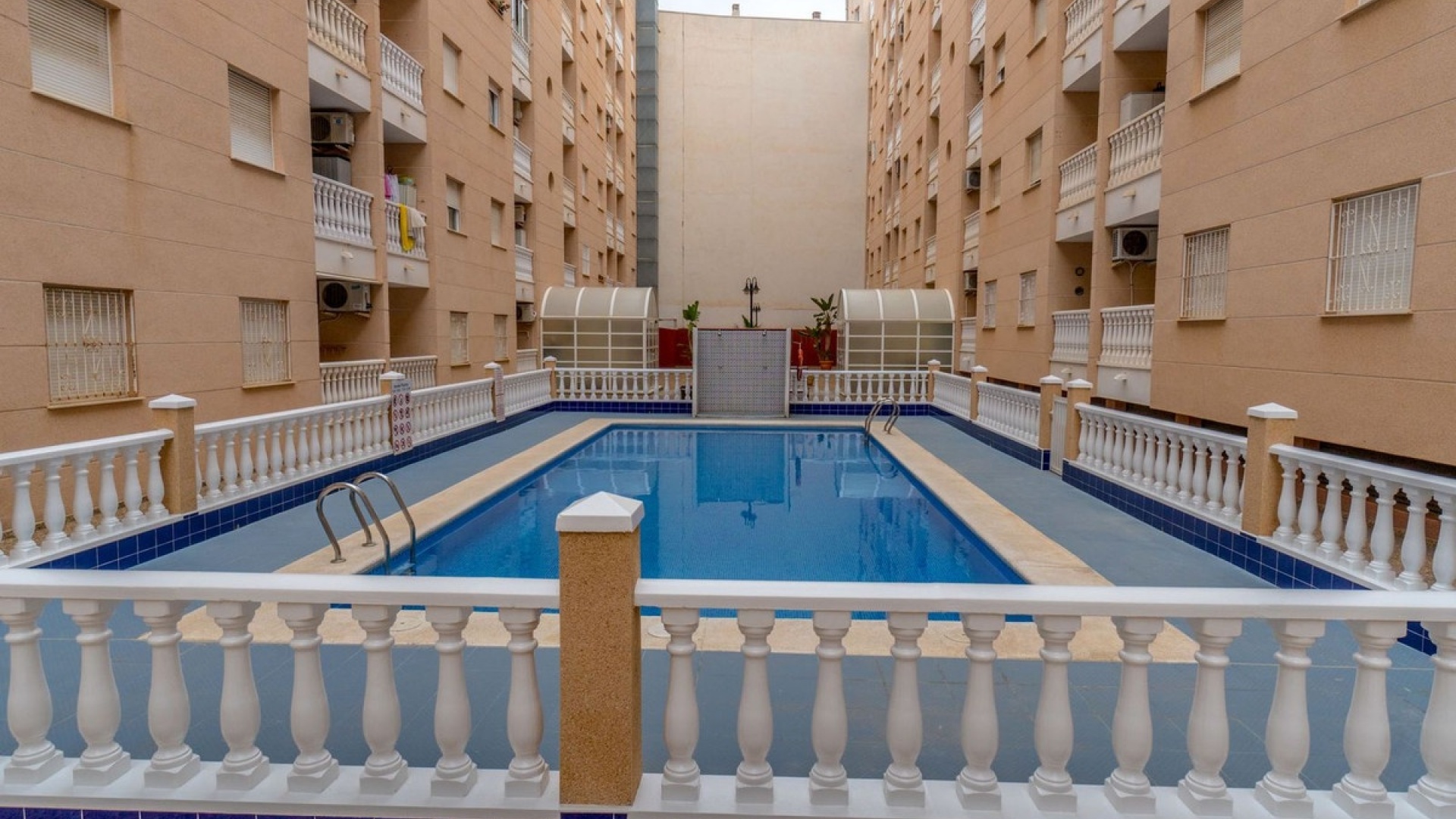 Återförsäljning - Lägenhet - Torrevieja - Torrevieja Centro