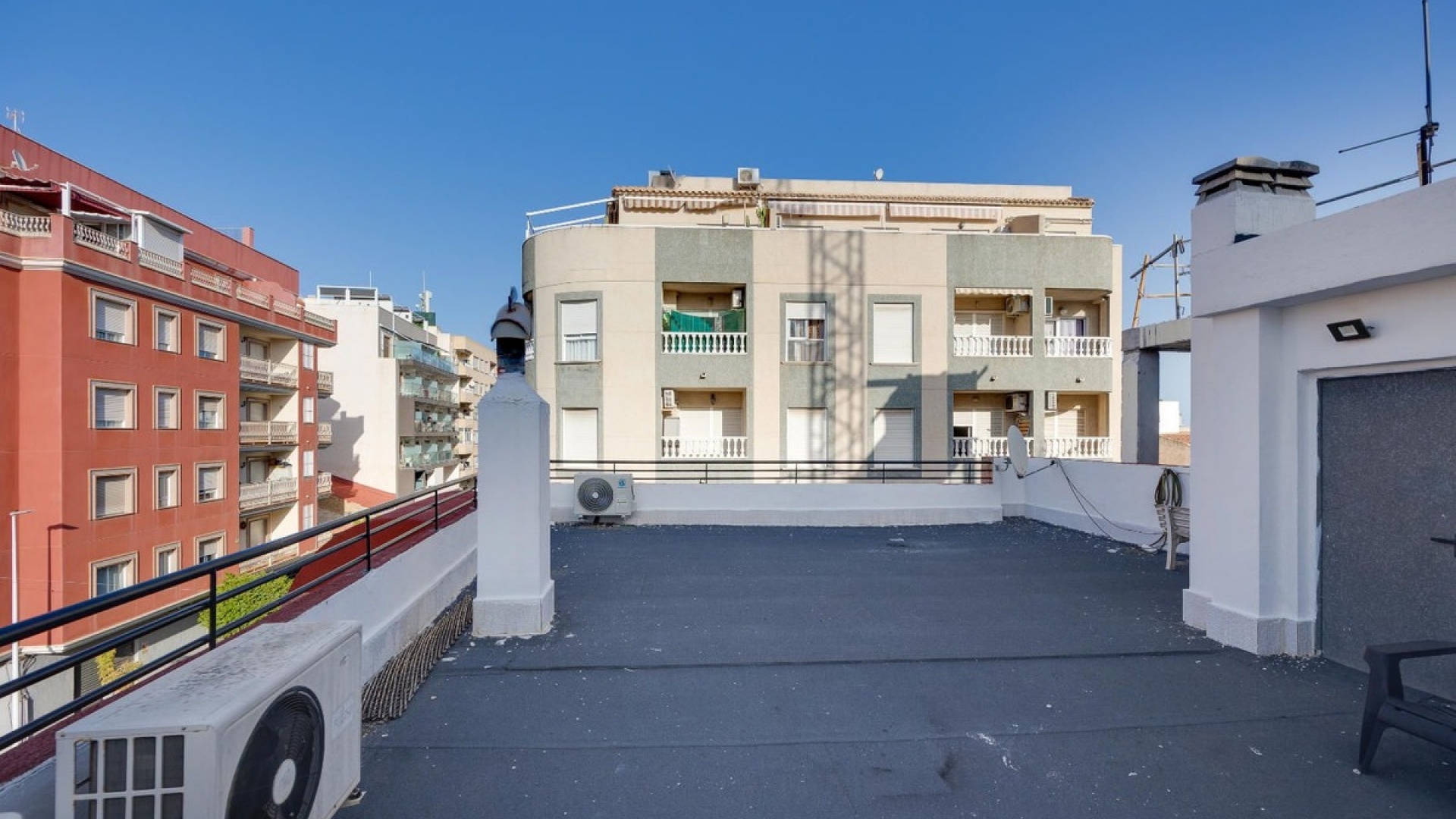 Återförsäljning - Lägenhet - Torrevieja - Torrevieja Centro