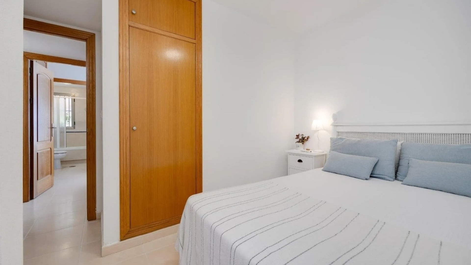 Återförsäljning - Lägenhet - Torrevieja - Torrevieja Centro
