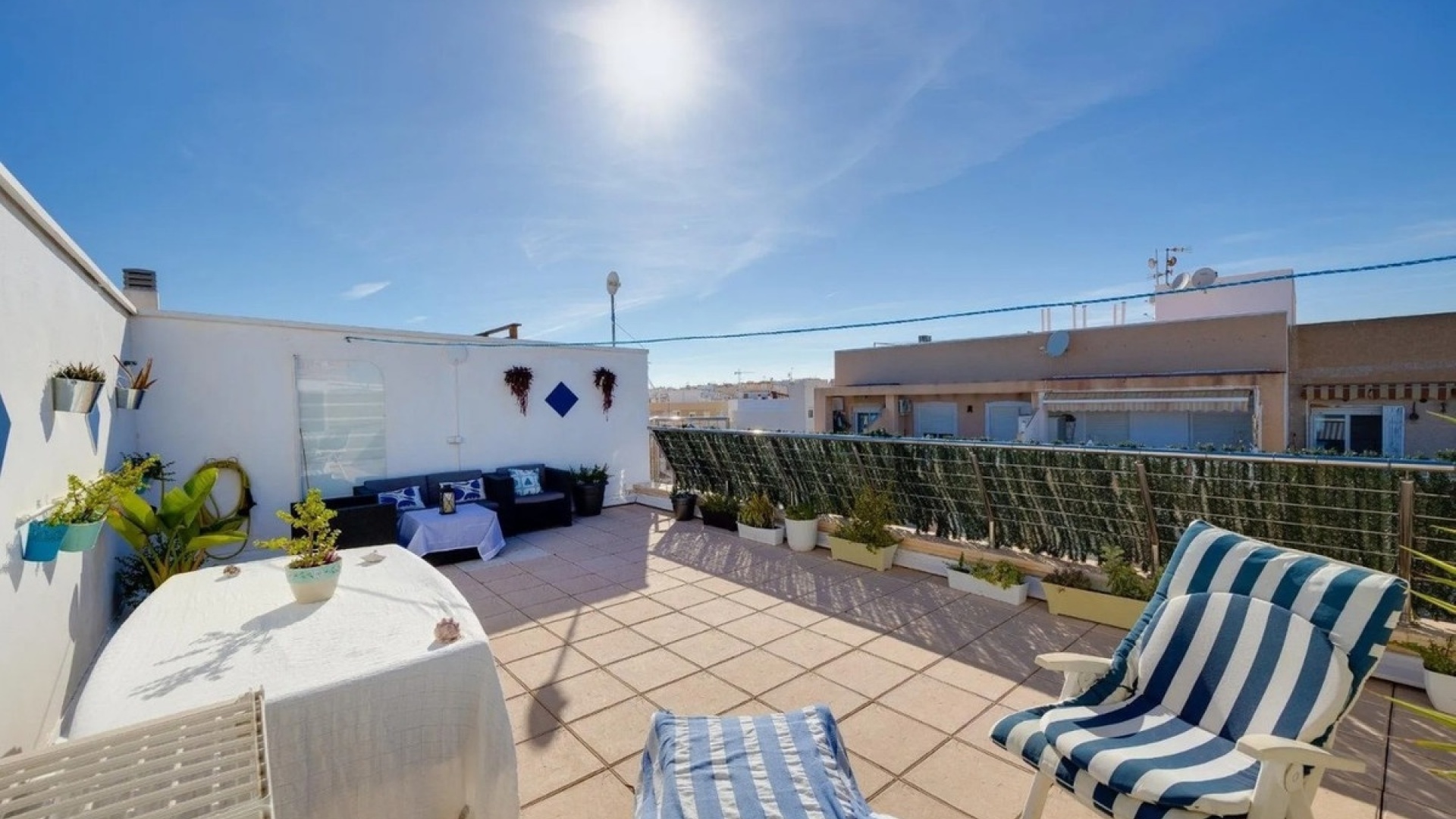 Återförsäljning - Lägenhet - Torrevieja - Torrevieja Centro