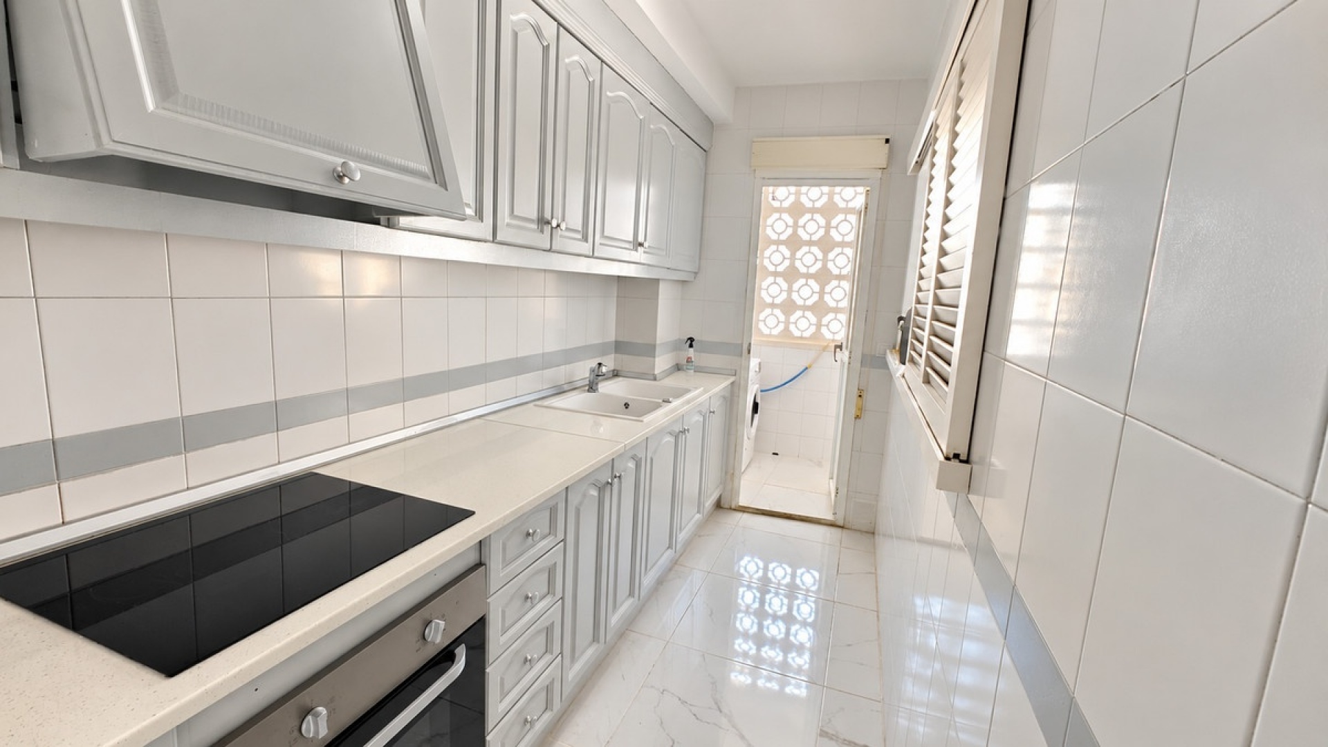 Återförsäljning - Lägenhet - Torrevieja - Torrevieja Centro