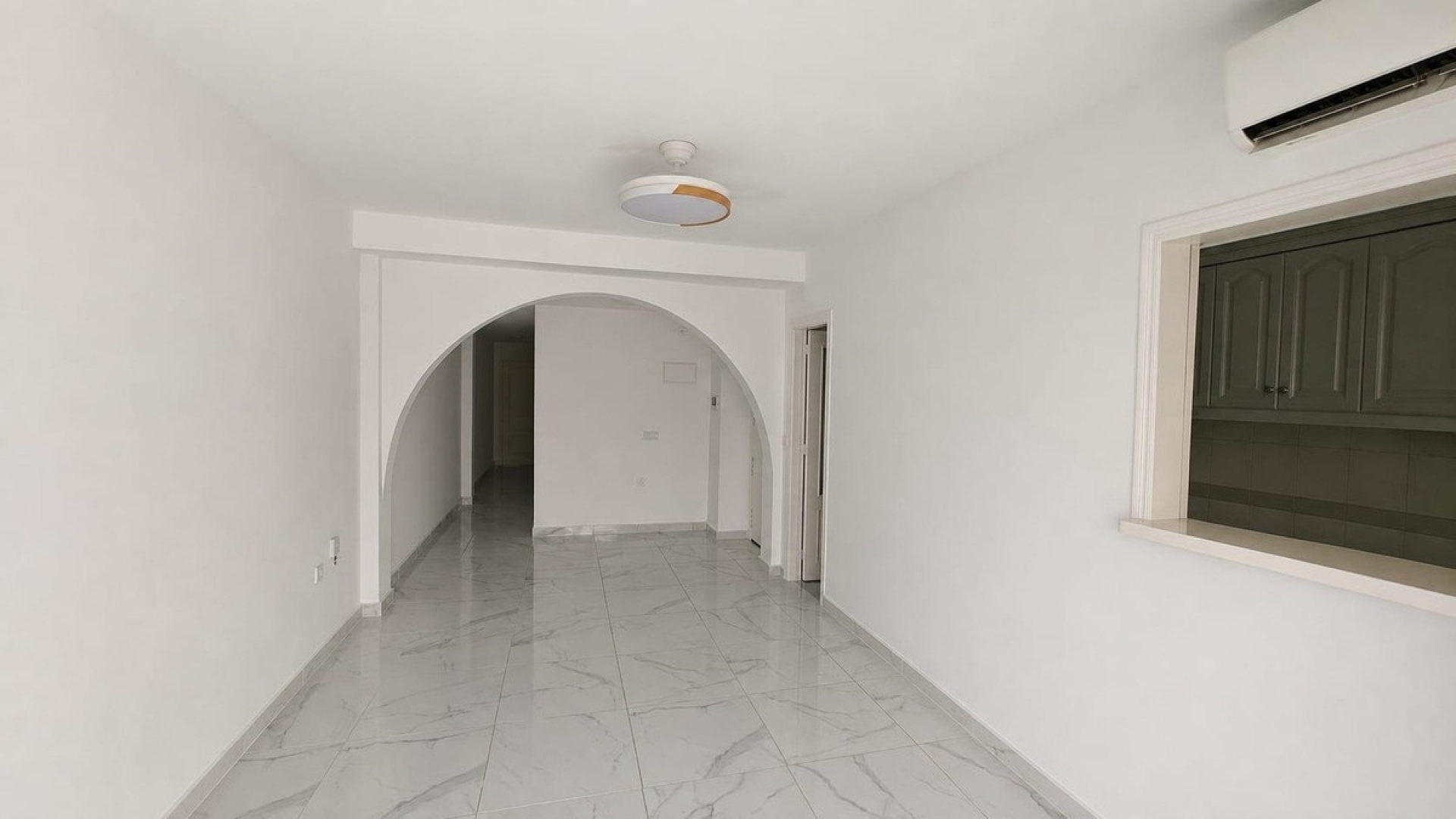 Återförsäljning - Lägenhet - Torrevieja - Torrevieja Centro