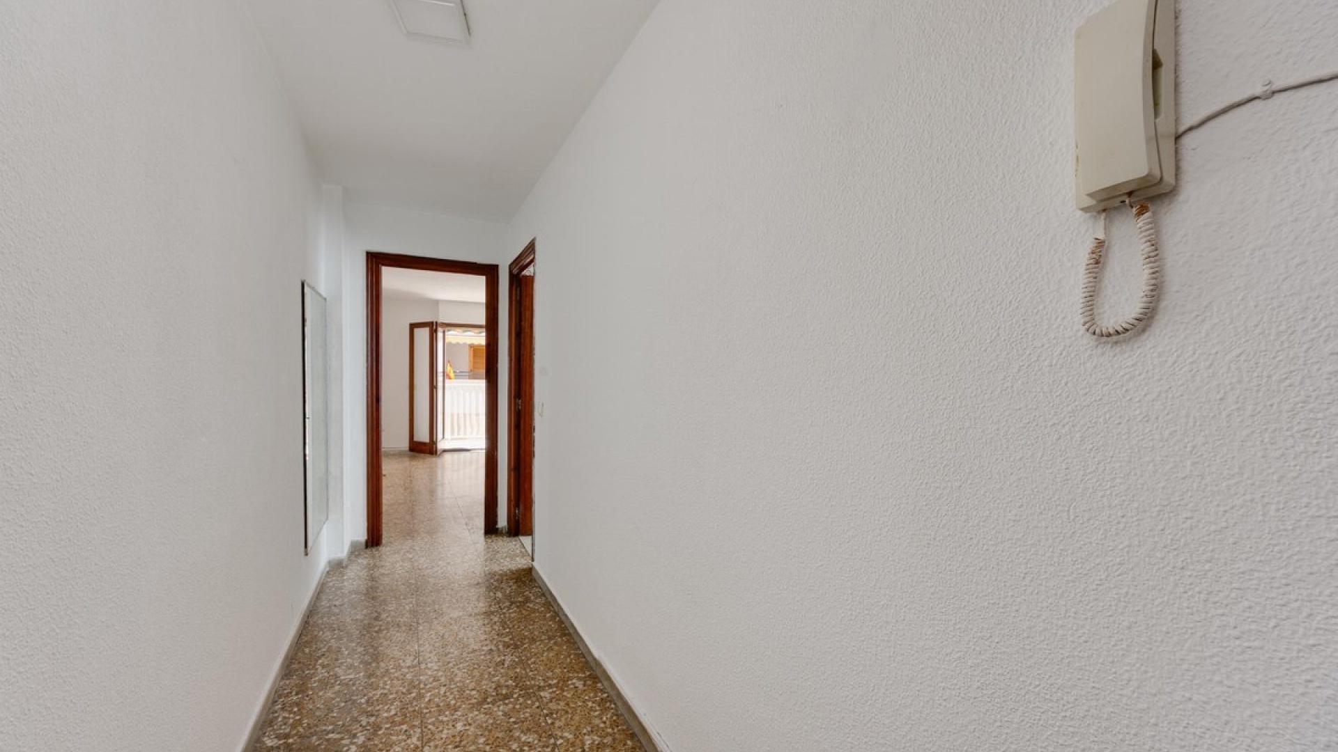 Återförsäljning - Lägenhet - Torrevieja - Torrevieja Centro