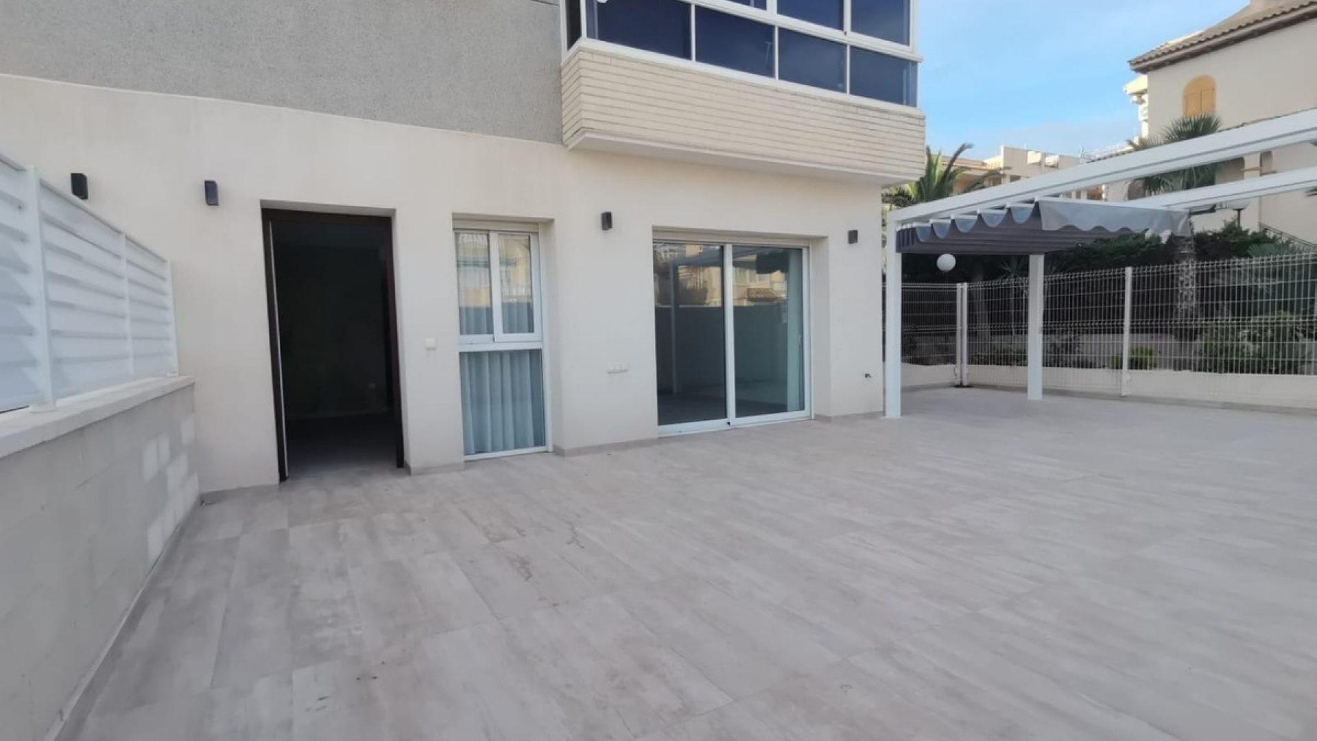 Återförsäljning - Lägenhet - Torrevieja - Torrevieja Centro
