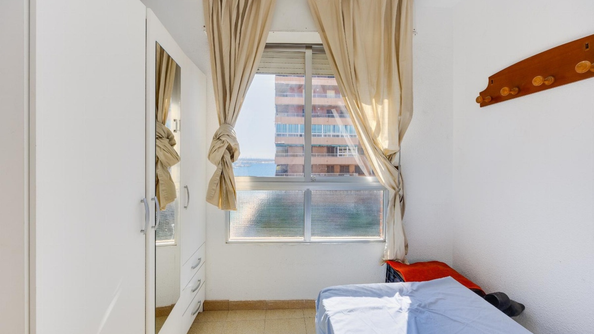 Återförsäljning - Lägenhet - Torrevieja - Torrevieja Centro