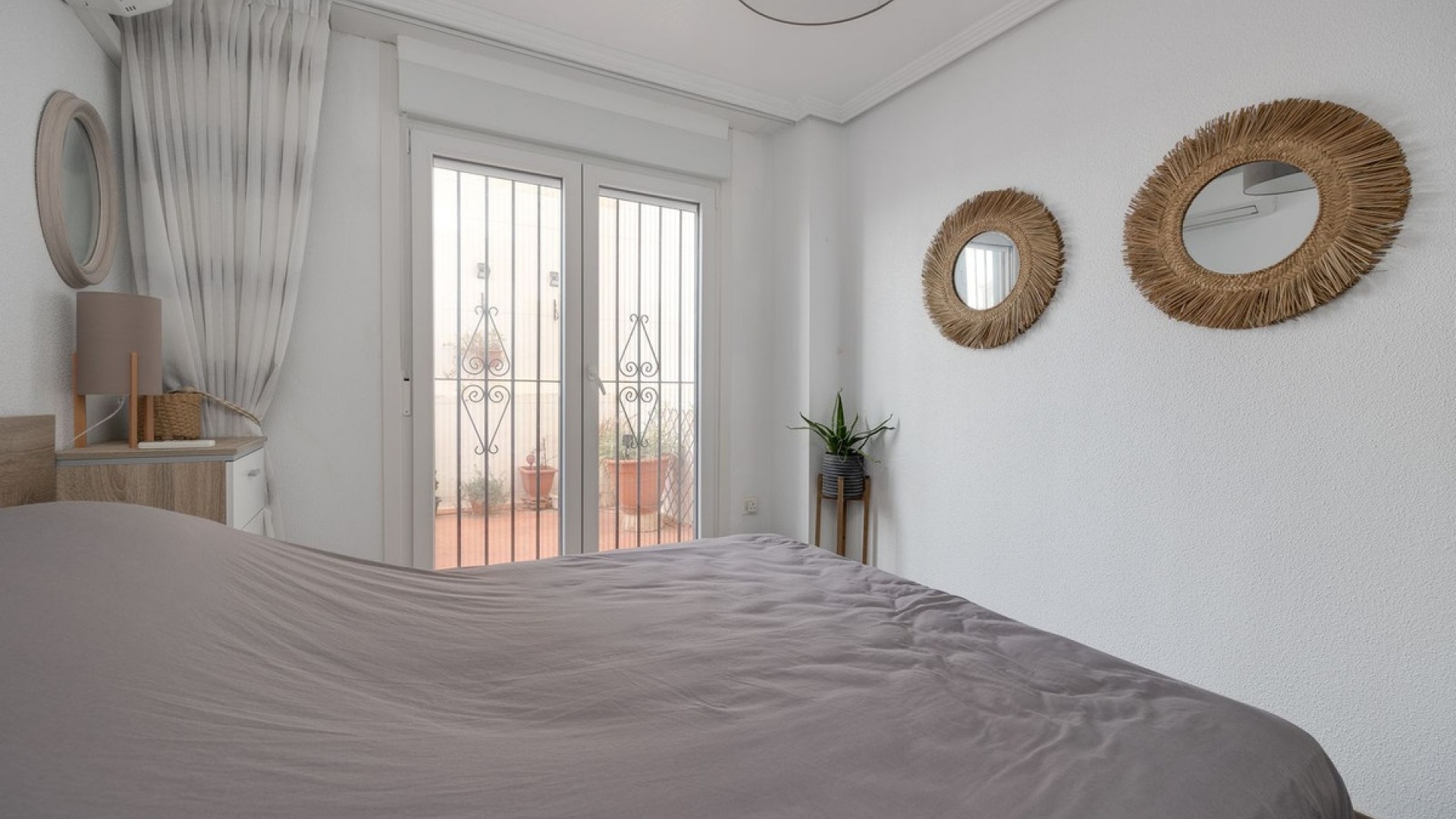 Återförsäljning - Lägenhet - Torrevieja - Torrevieja Centro