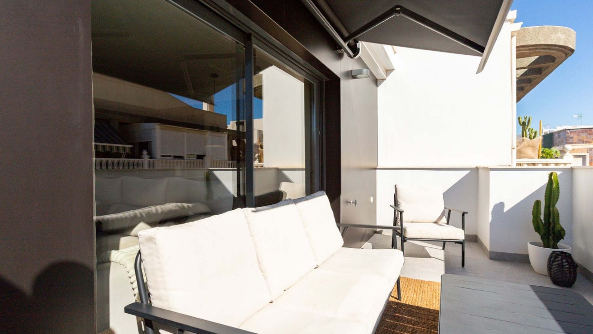 Återförsäljning - Lägenhet - Torrevieja - Torrevieja Centro