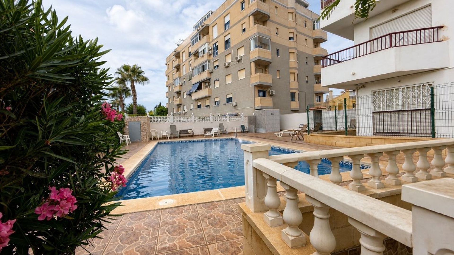 Återförsäljning - Lägenhet - Torrevieja - Torrevieja Centro