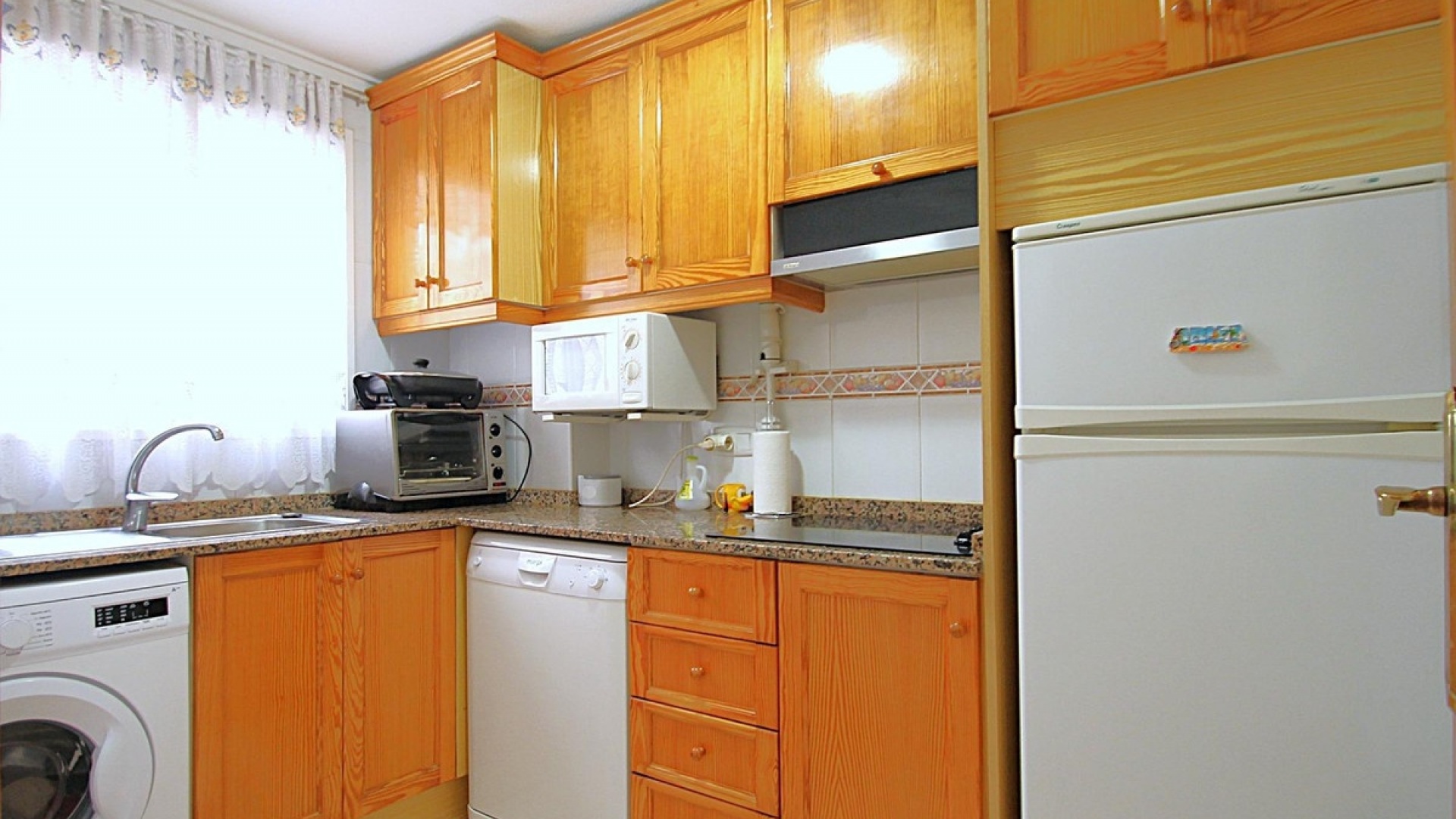 Återförsäljning - Lägenhet - Torrevieja - Torrevieja Centro
