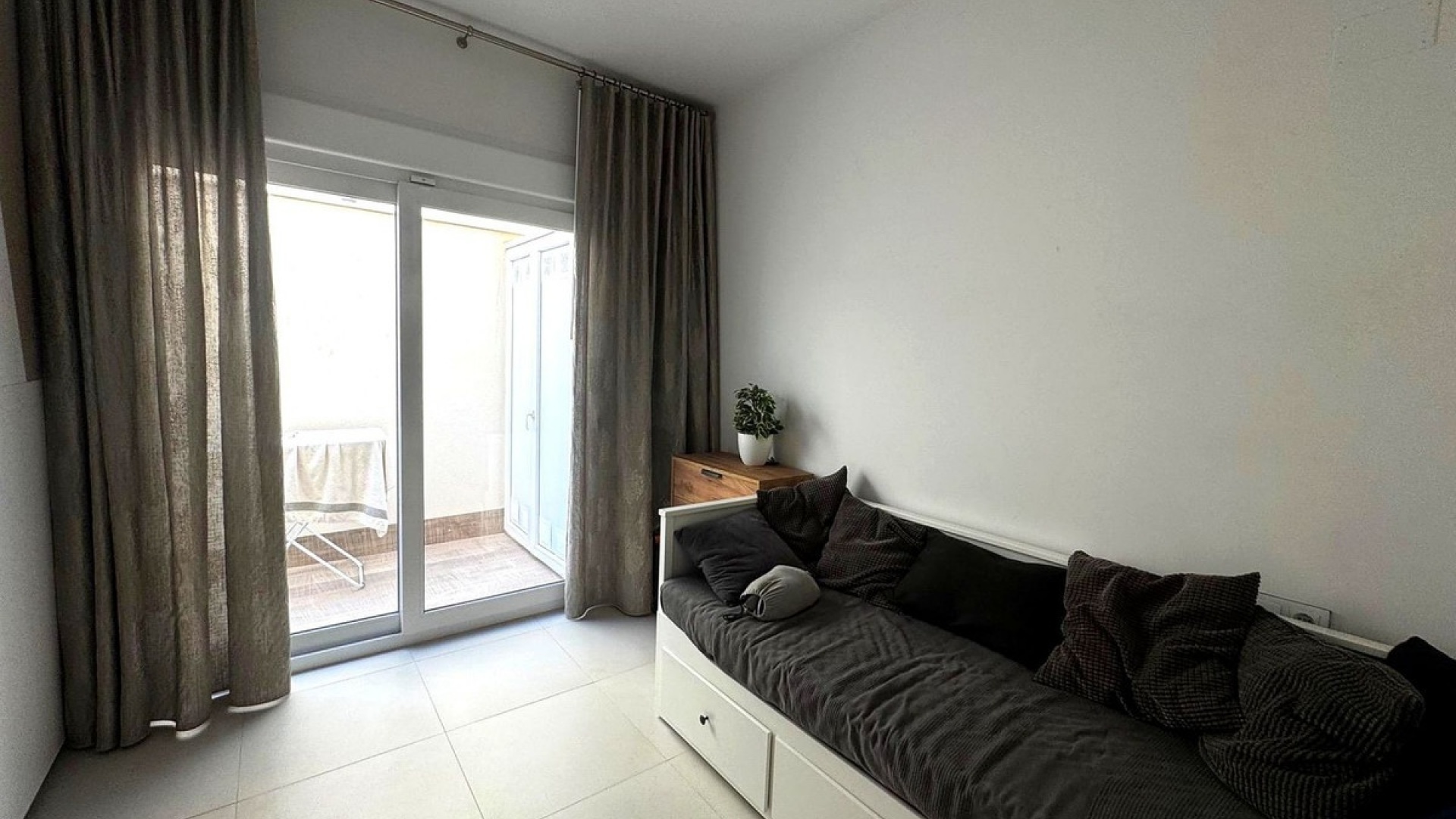 Återförsäljning - Lägenhet - Torrevieja - Torrevieja Centro