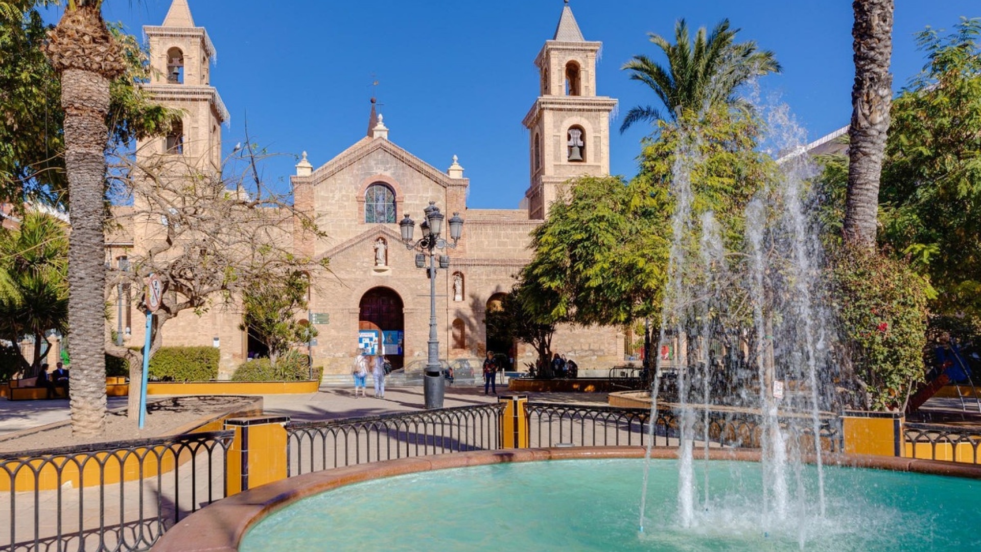 Återförsäljning - Lägenhet - Torrevieja - Torrevieja Centro