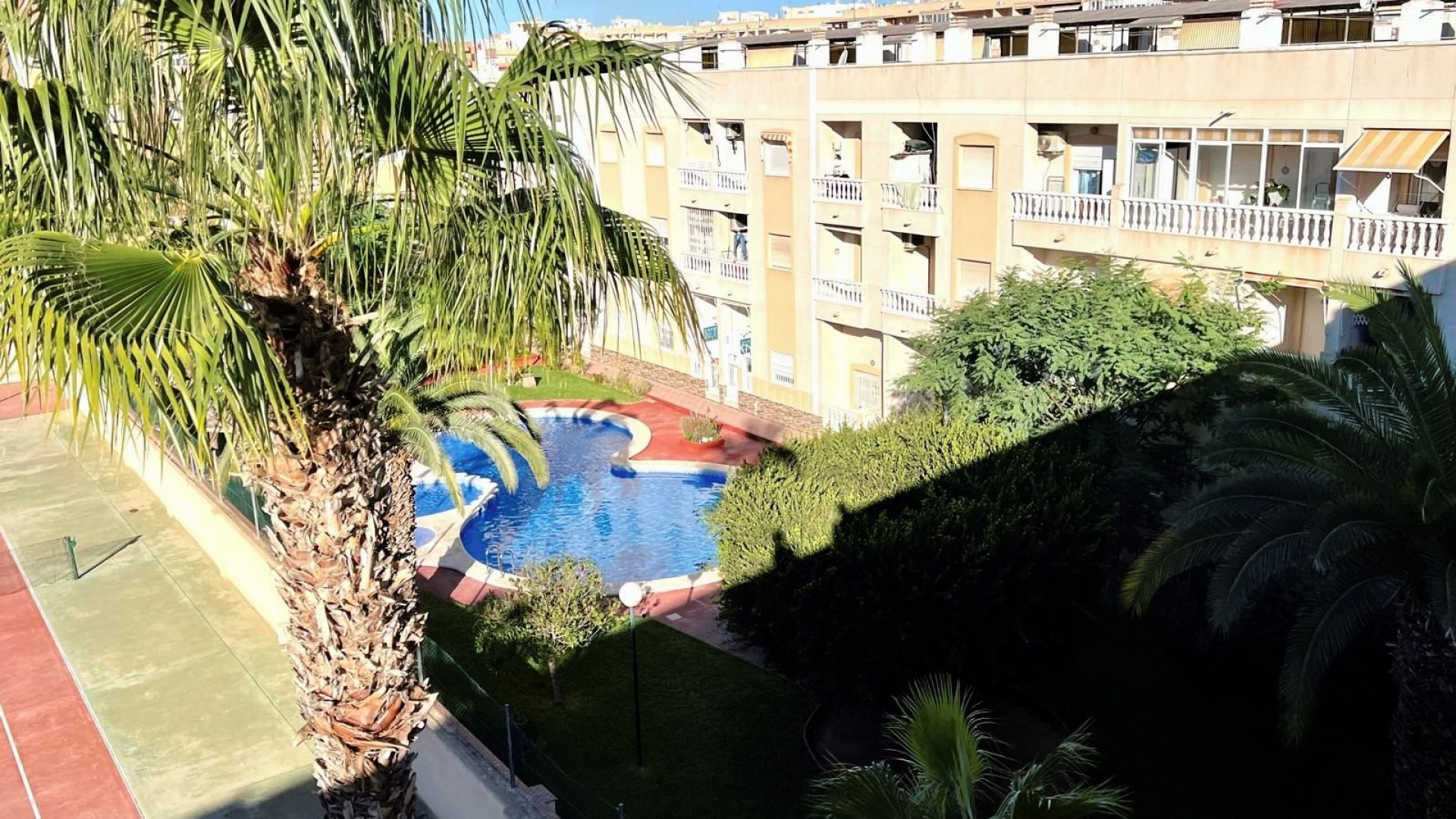 Återförsäljning - Lägenhet - Torrevieja