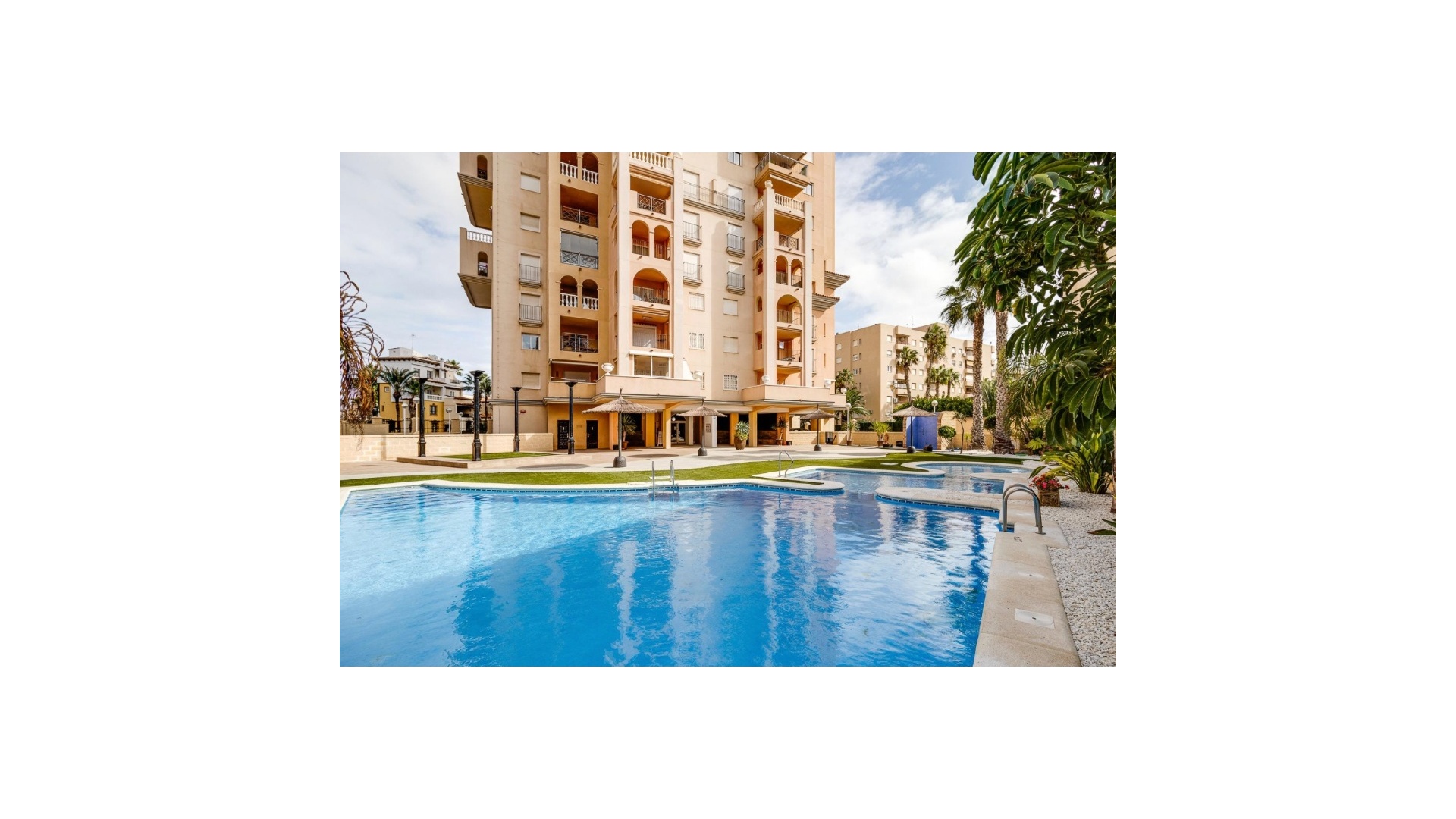 Återförsäljning - Lägenhet - Torrevieja