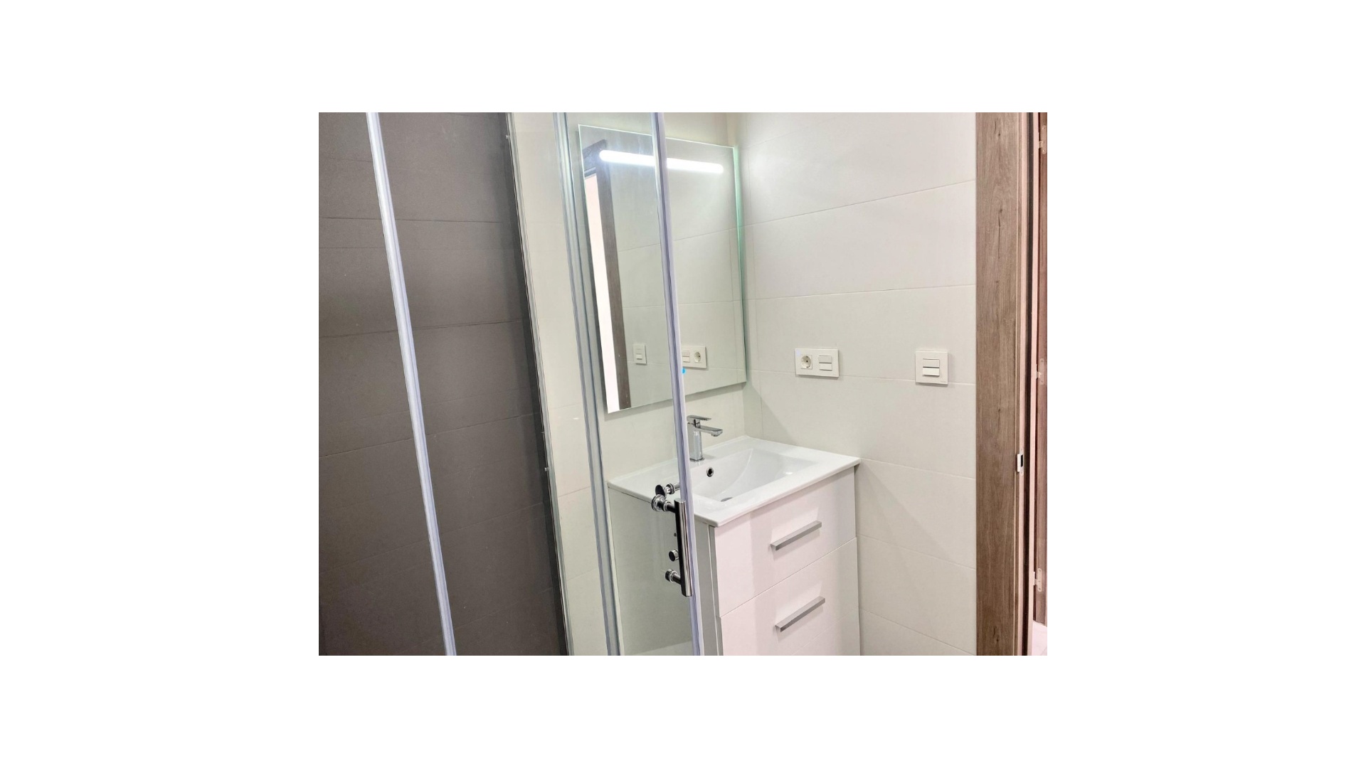 Återförsäljning - Lägenhet - Torrevieja