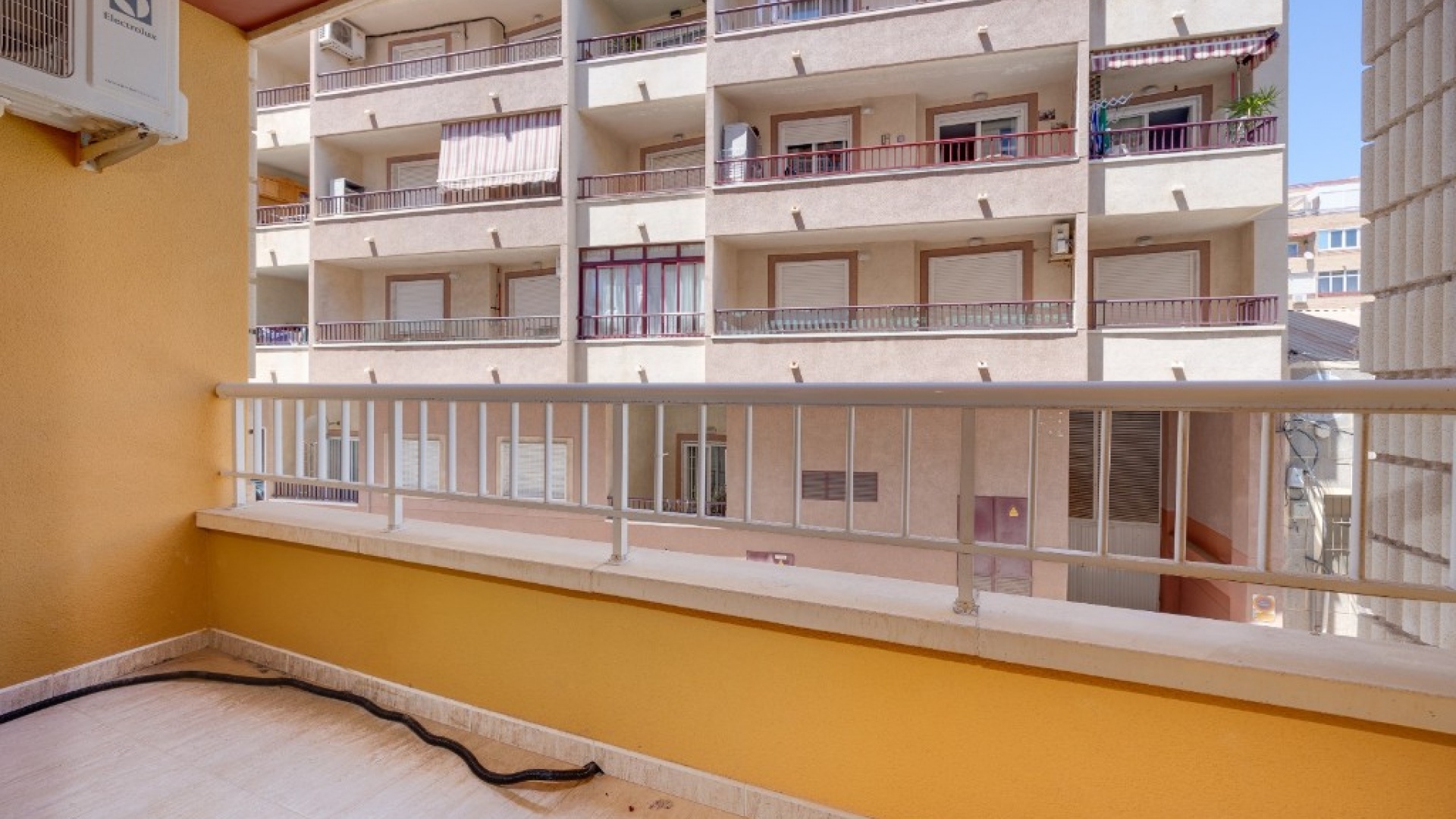 Återförsäljning - Lägenhet - Torrevieja