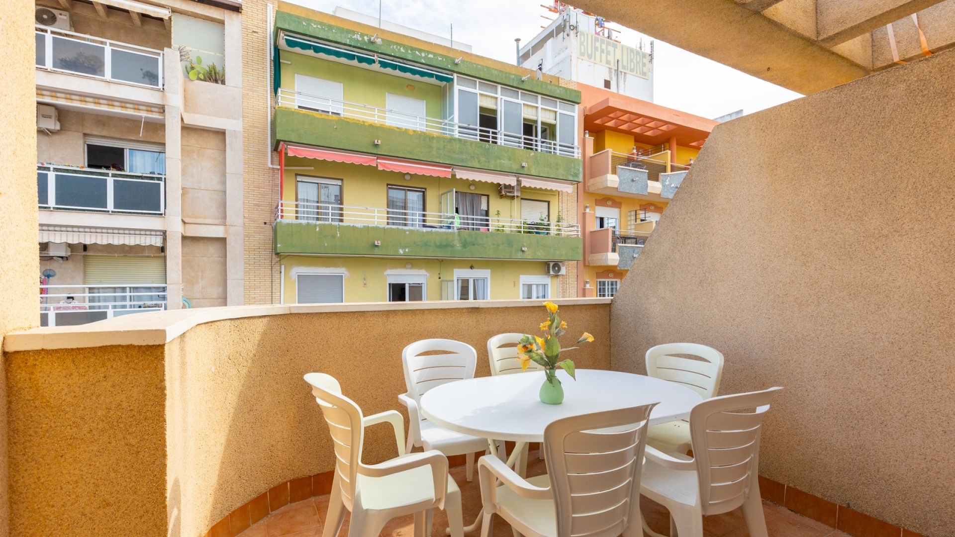 Återförsäljning - Lägenhet - Torrevieja