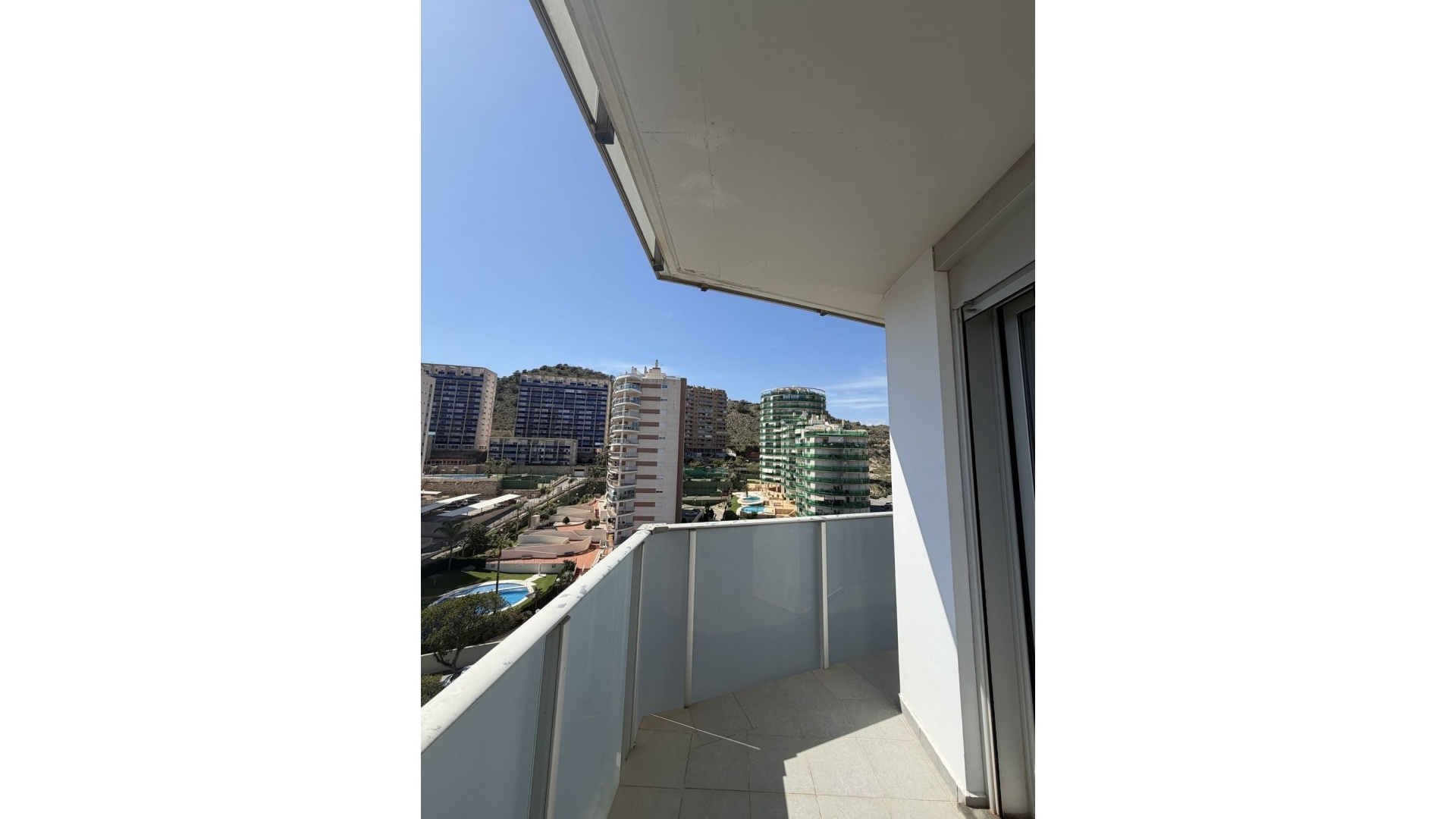 Återförsäljning - Lägenhet - Villajoyosa - Villajoyosa Centro
