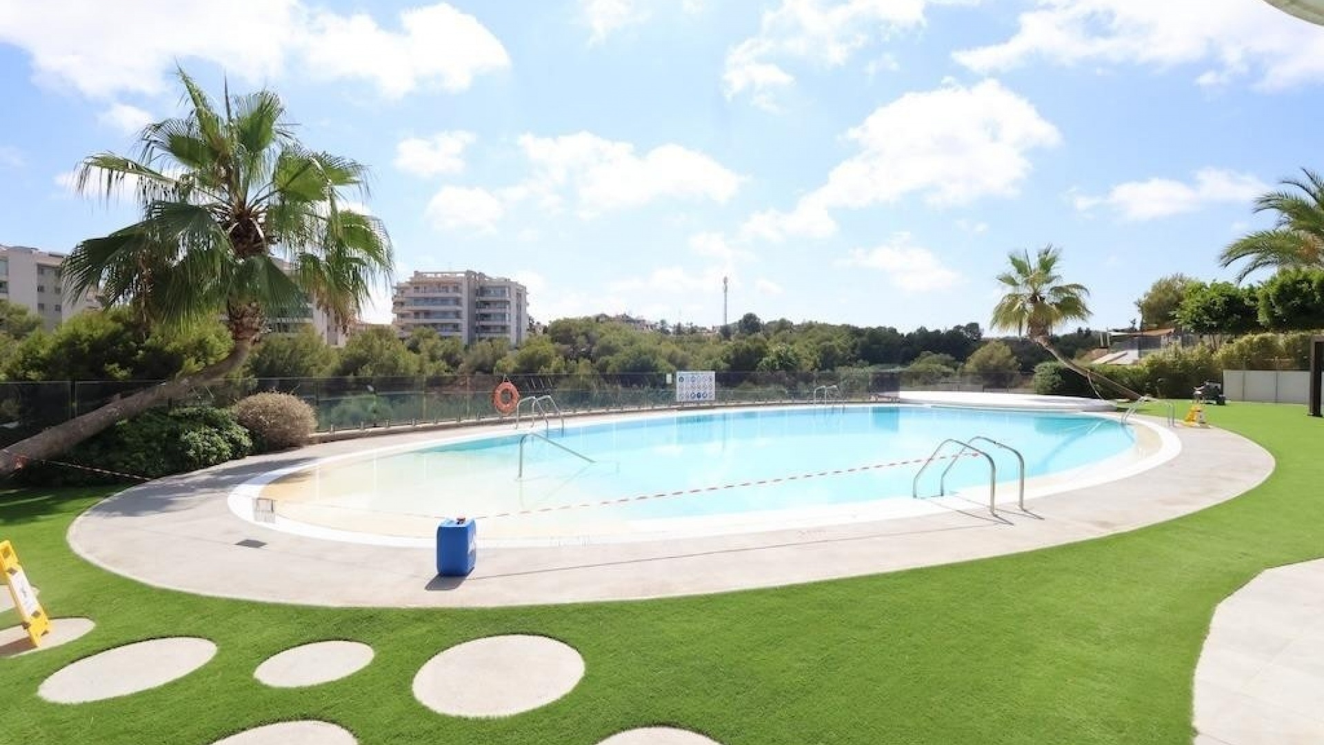 Återförsäljning - Lägenhet - Villamartin - Costa Blanca South