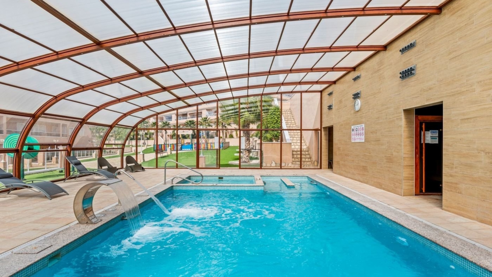 Återförsäljning - Lägenhet - Villamartin - Costa Blanca South