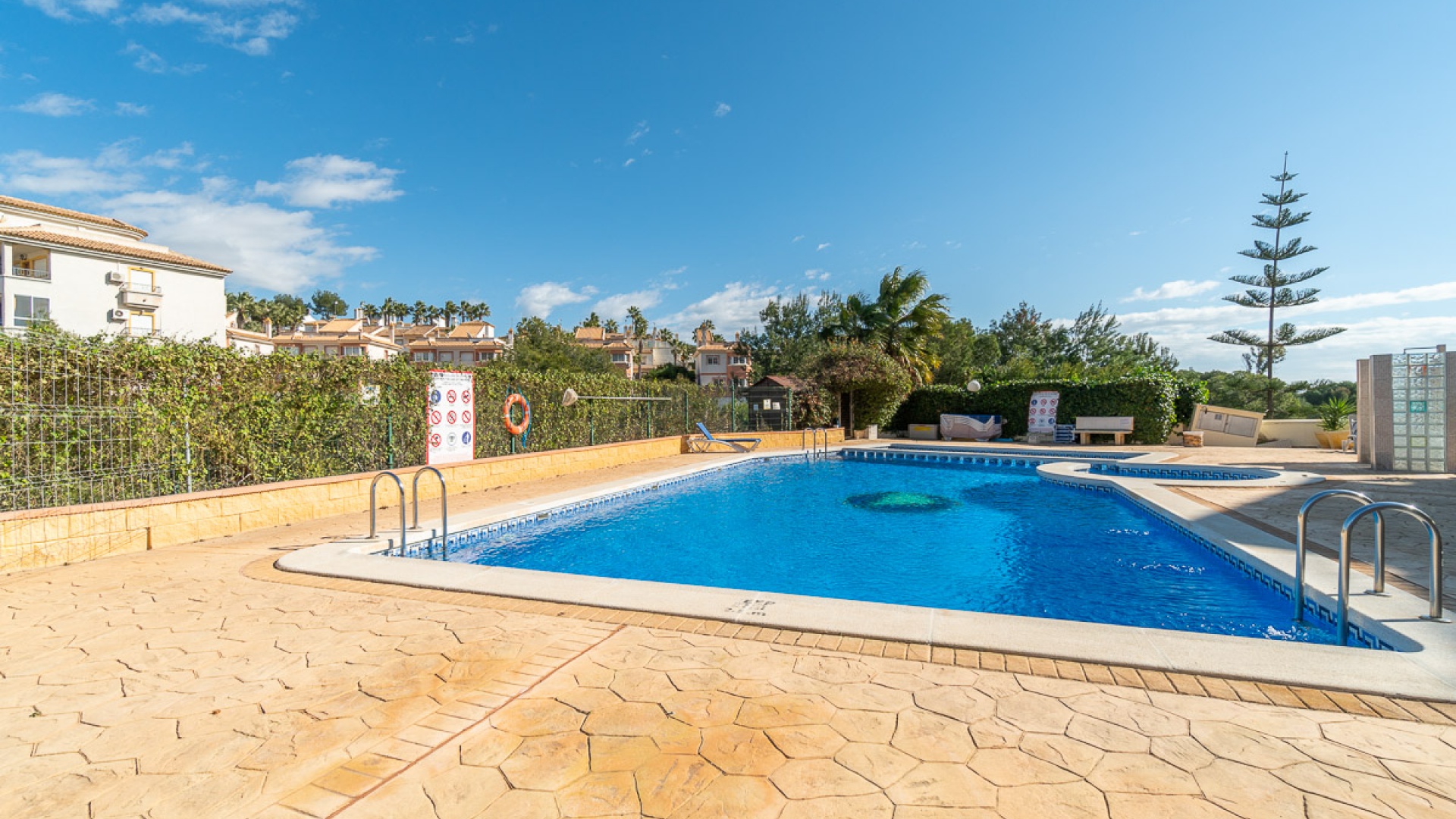 Återförsäljning - Lägenhet - Villamartin - Costa Paraiso