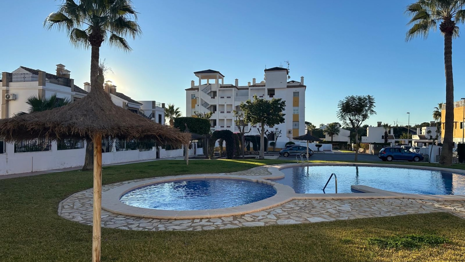 Återförsäljning - Lägenhet - Villamartin - La Fuente