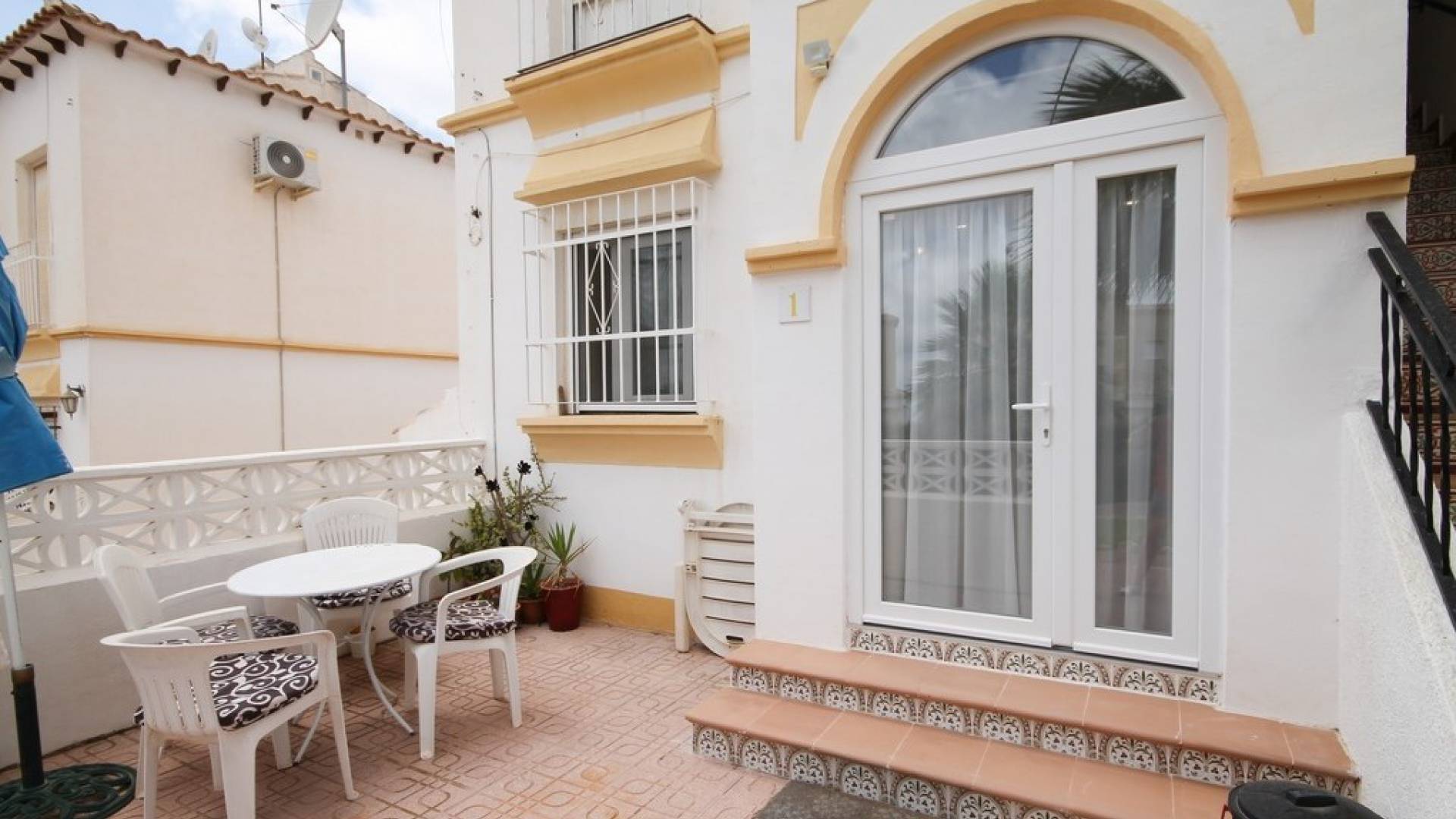 Återförsäljning - Lägenhet - Villamartin - las carolinas