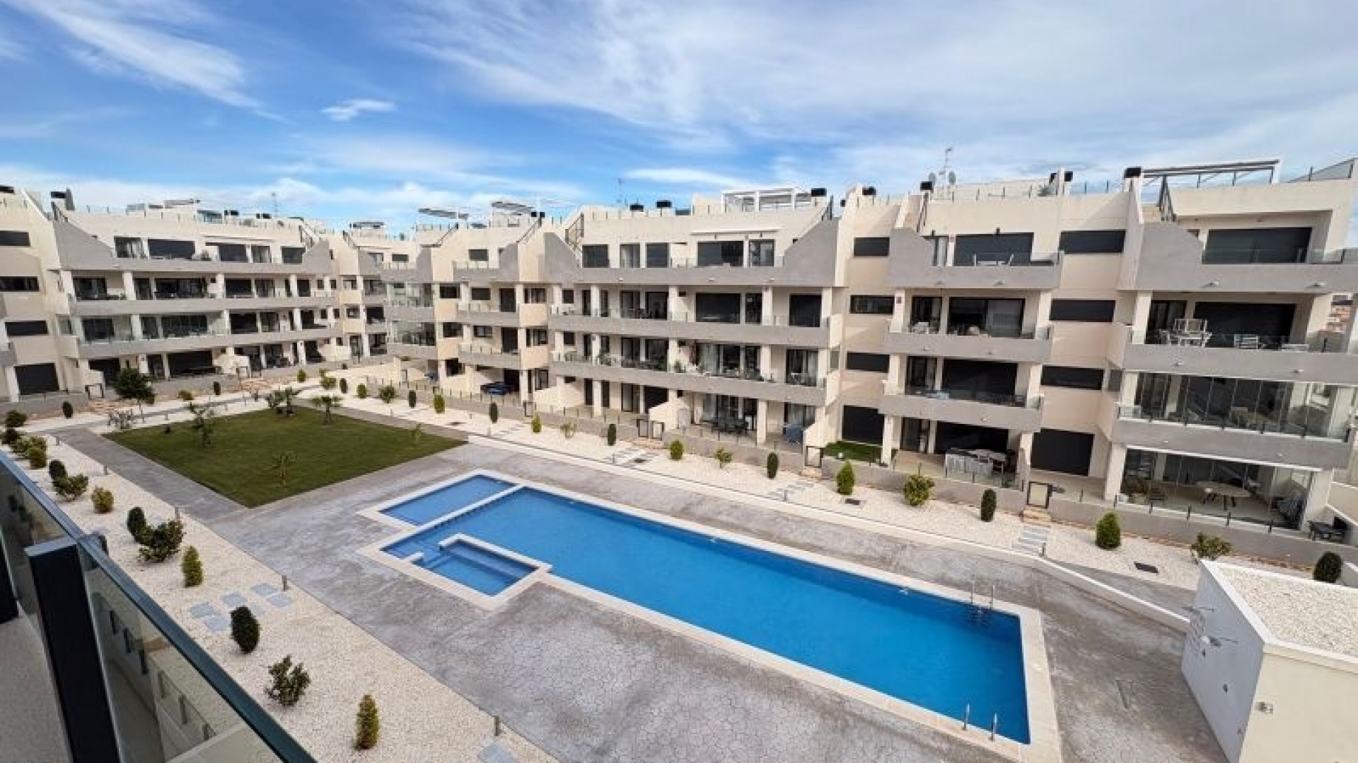 Återförsäljning - Lägenhet - Villamartin - Los Dolses
