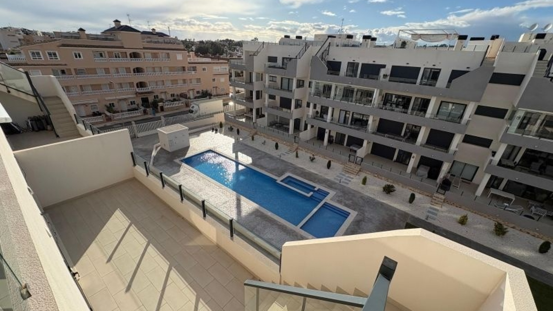 Återförsäljning - Lägenhet - Villamartin - Los Dolses
