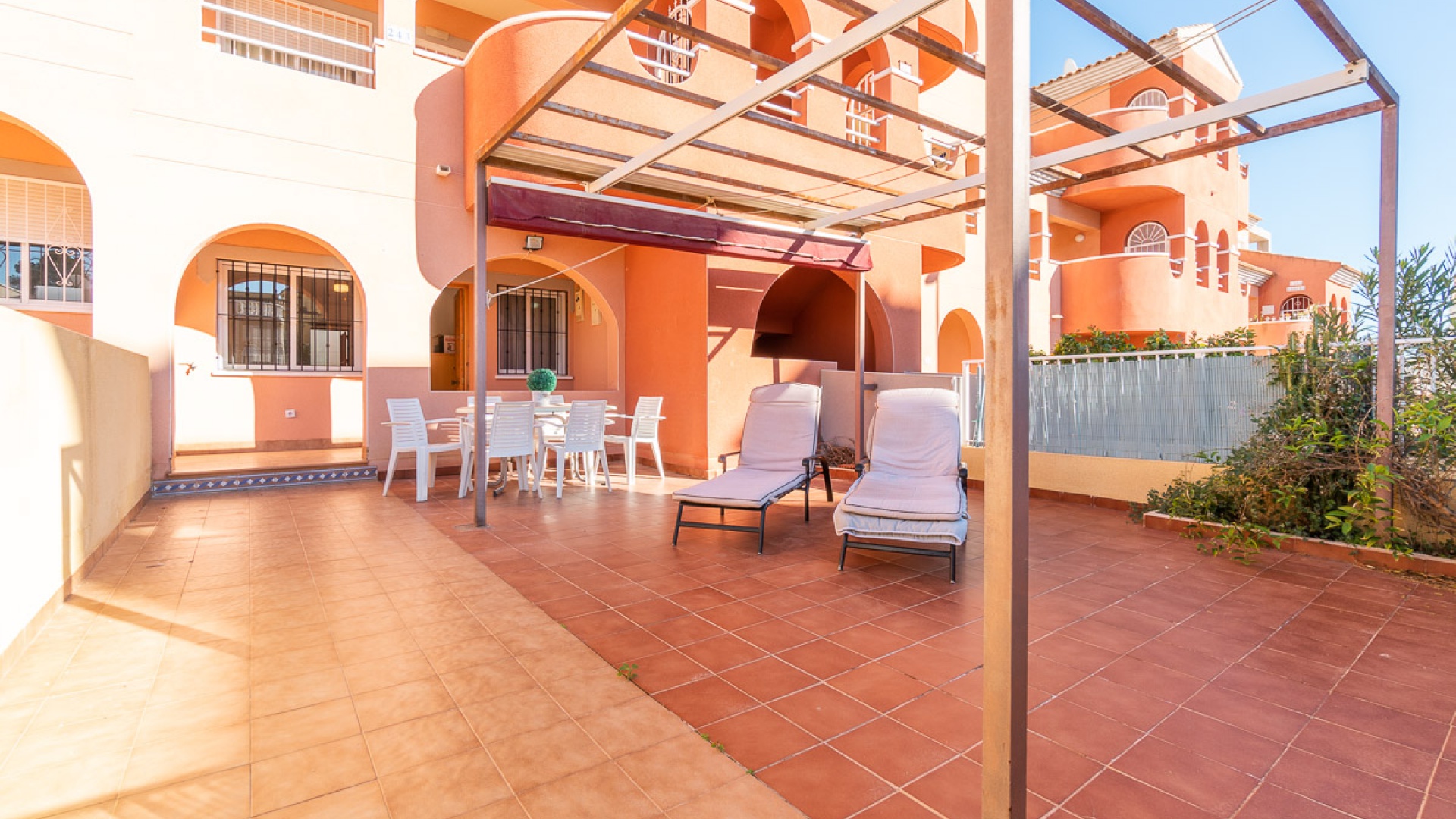 Återförsäljning - Lägenhet - Villamartin - Marbella Golf