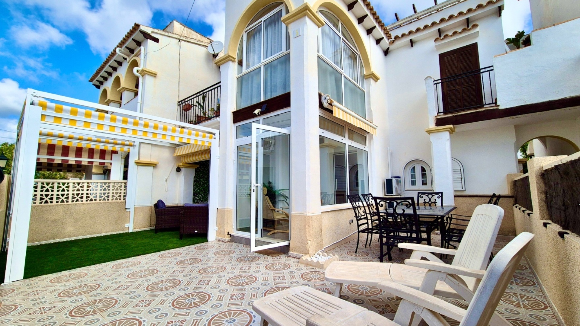 Återförsäljning - Lägenhet - Villamartin - mirador del mediterraneo