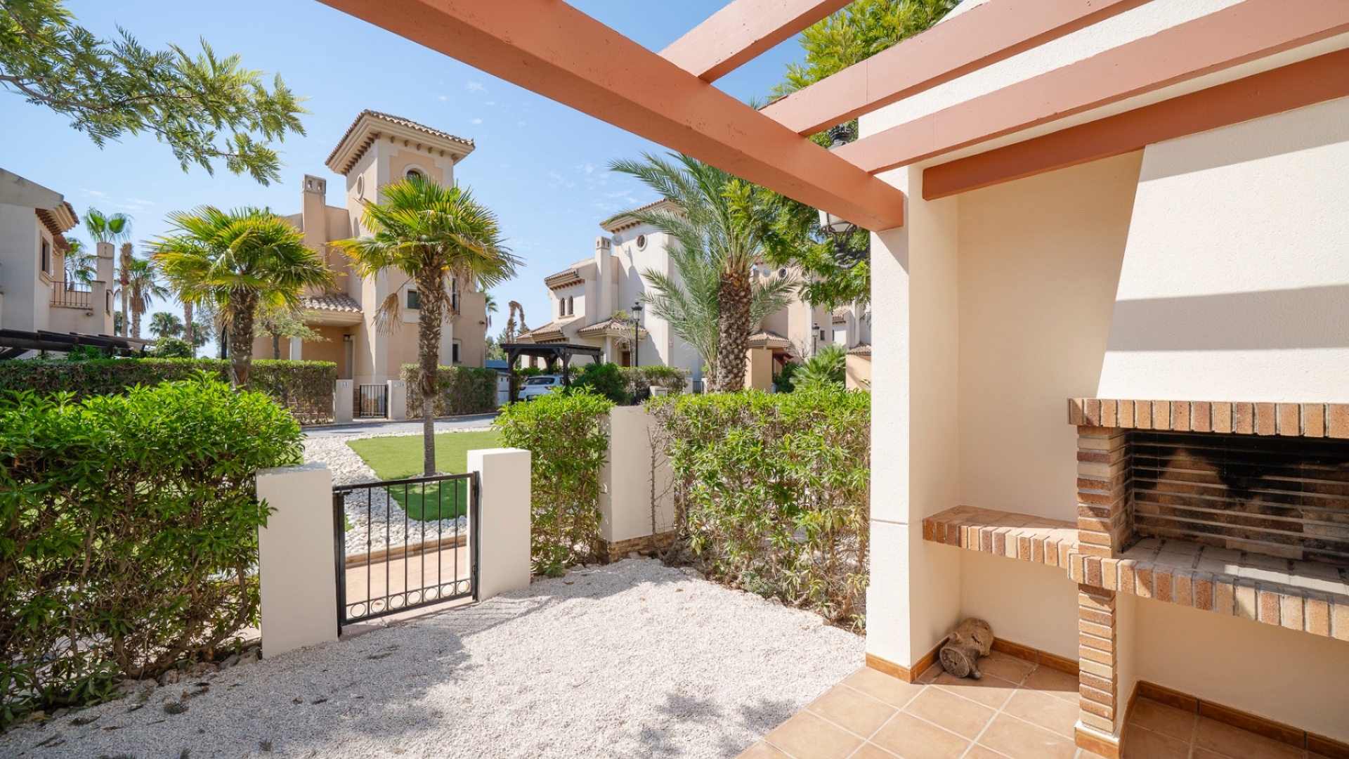 Återförsäljning - Radhus - Algorfa