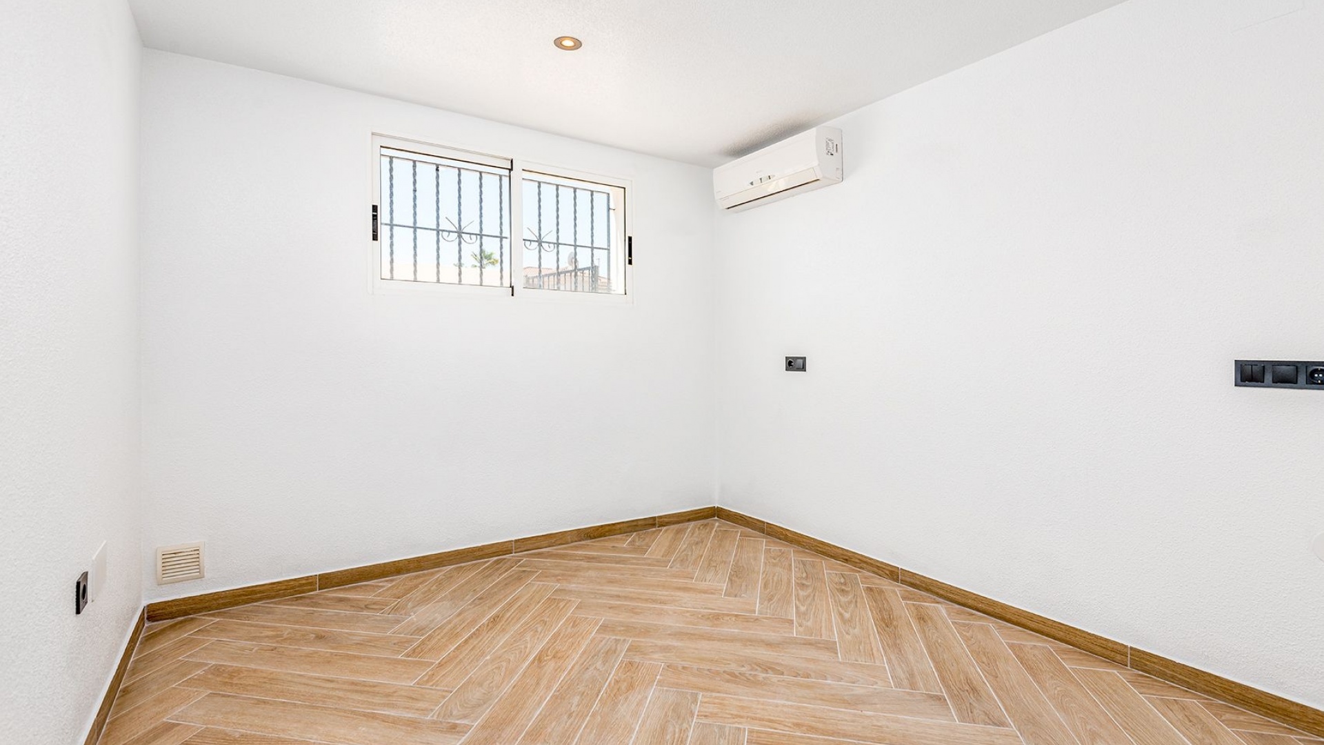 Återförsäljning - Radhus - Benijofar - Benimar