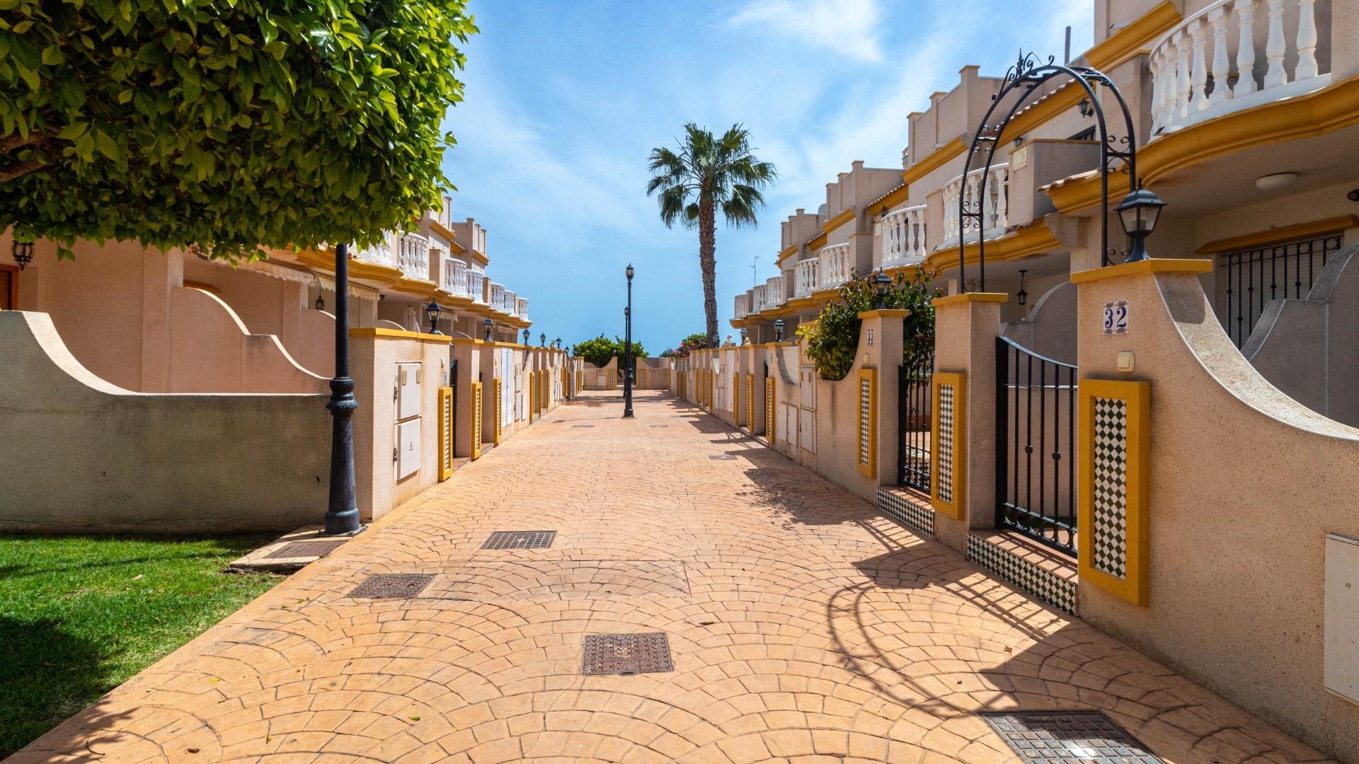 Återförsäljning - Radhus - Cabo Roig - aguamarina