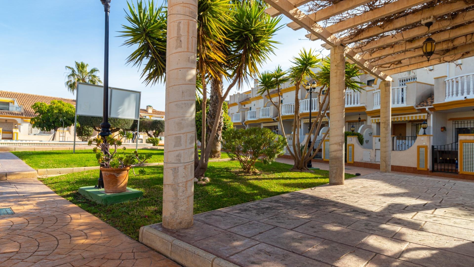 Återförsäljning - Radhus - Cabo Roig - la regia